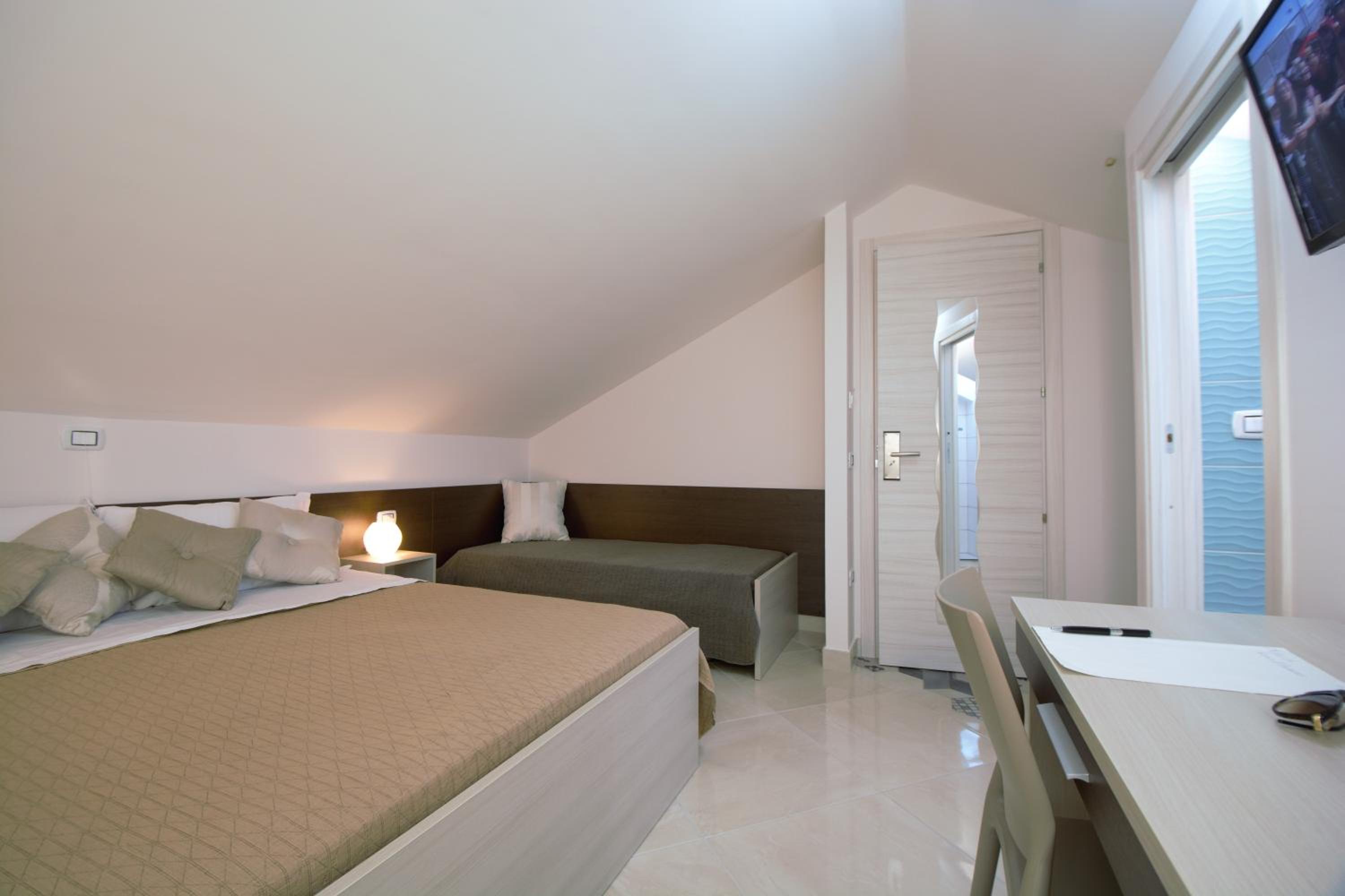 Askia Rooms & Breakfast