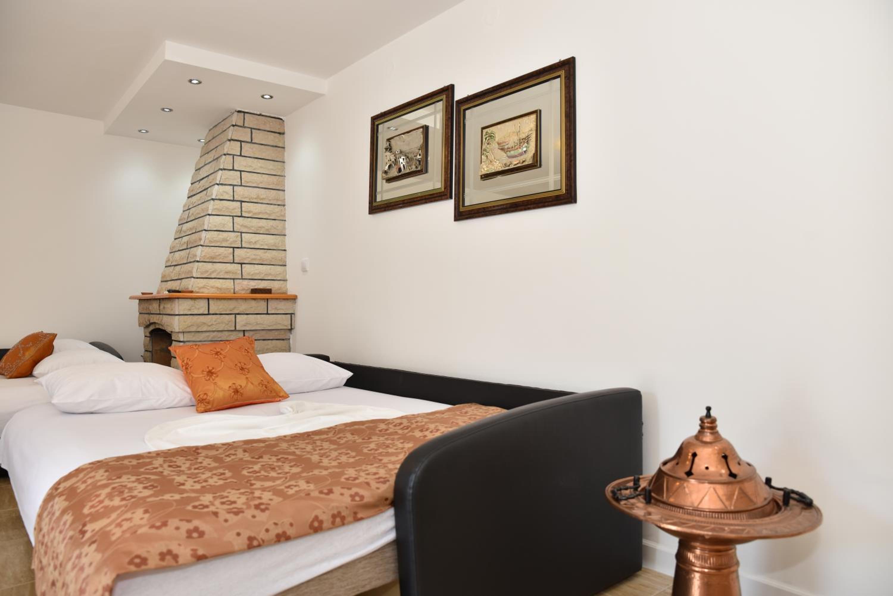 Guest House Evropa