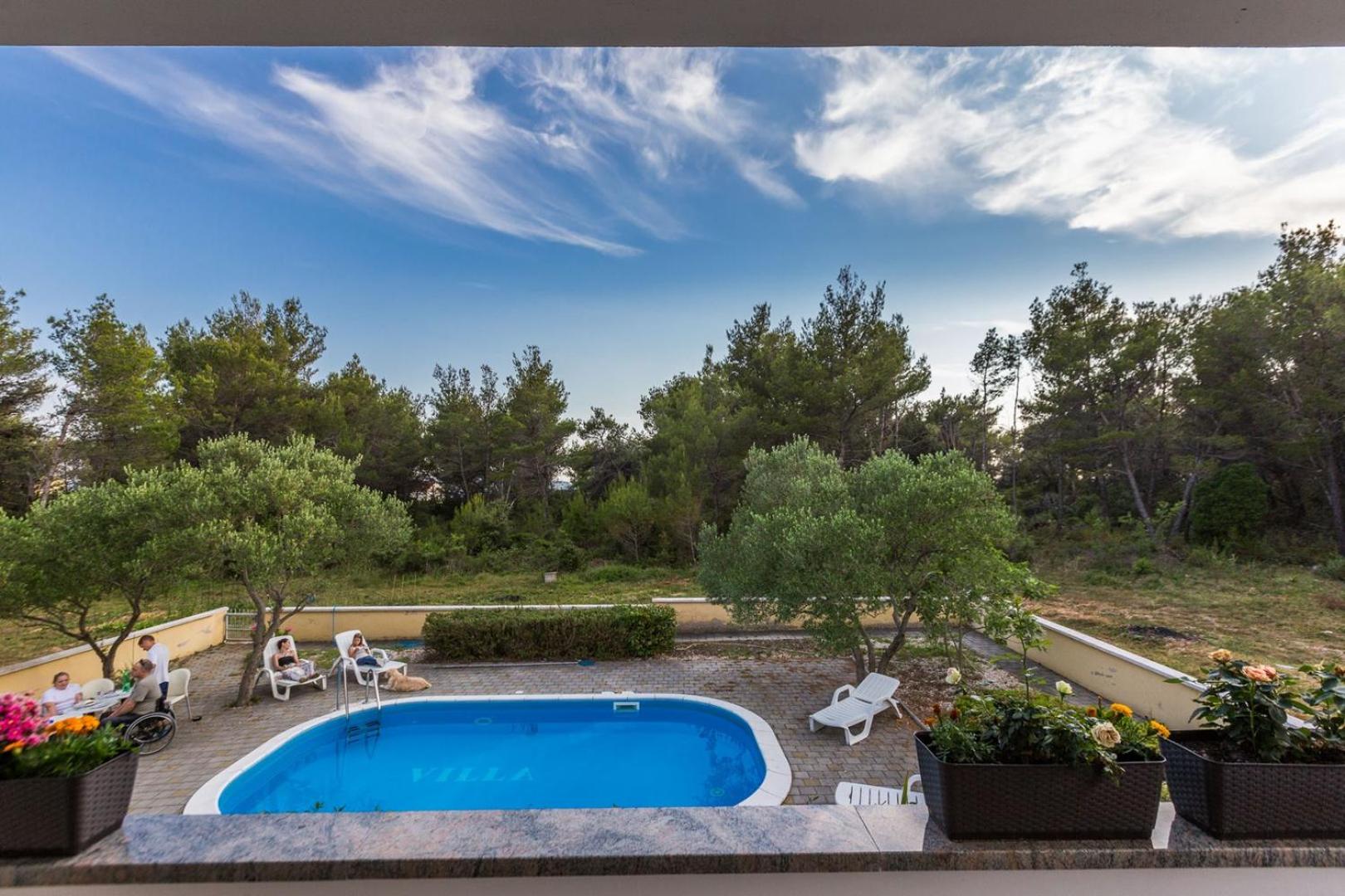 Photo 59