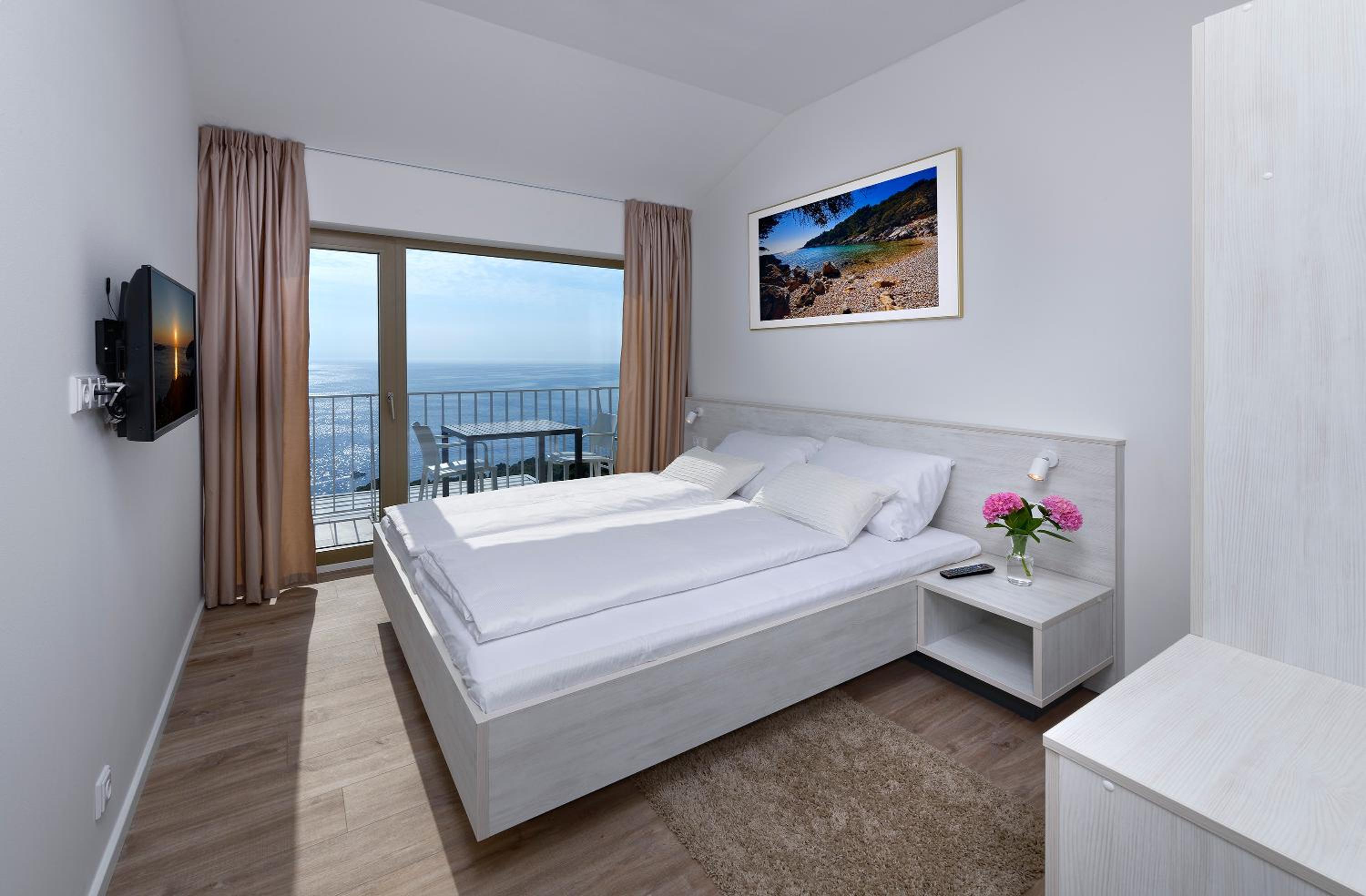 Zlatni Zalaz,Apartments,Supetarska Draga