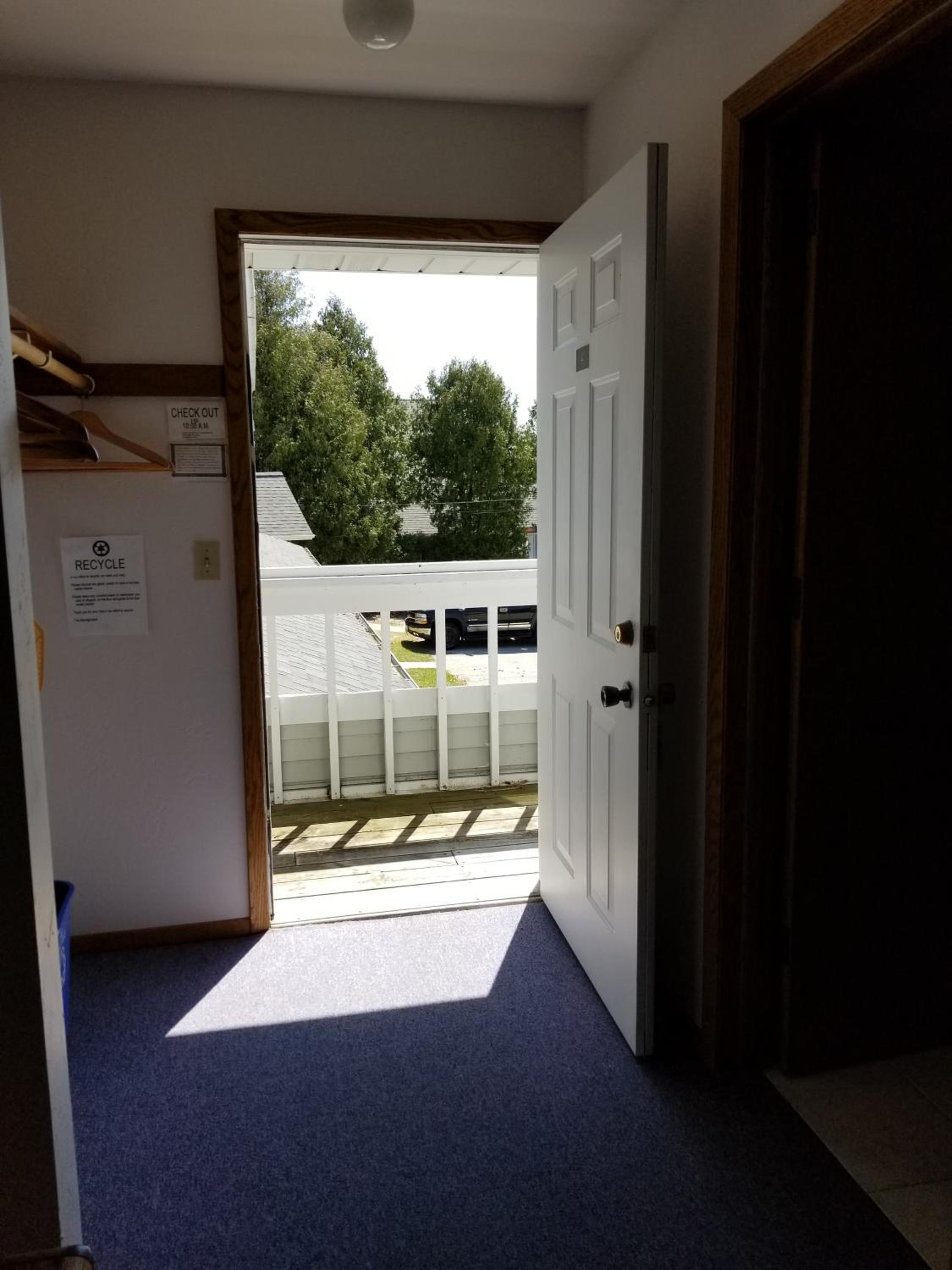 Square Rigger Lodge