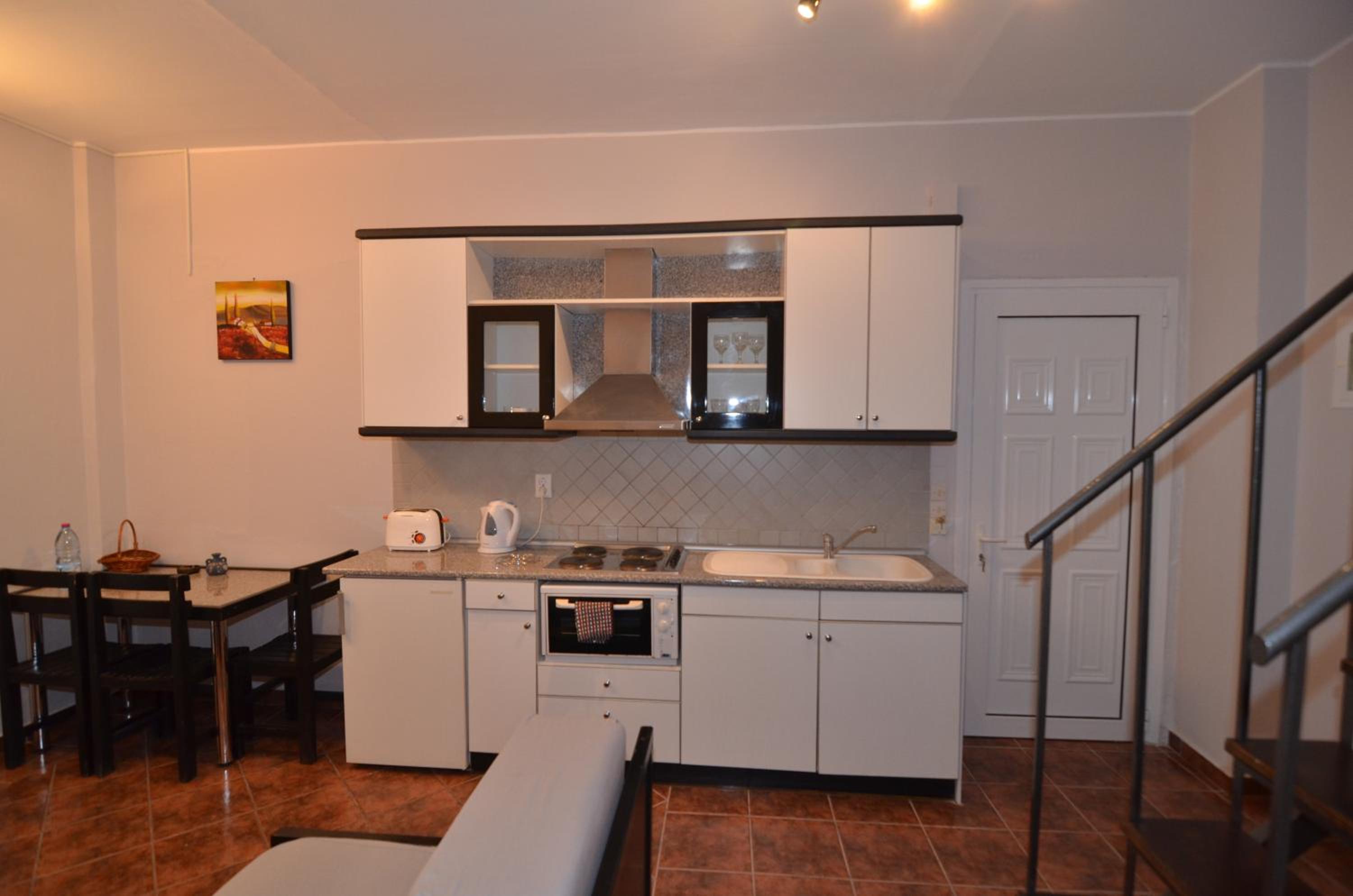 Penelope Apartment Hotel