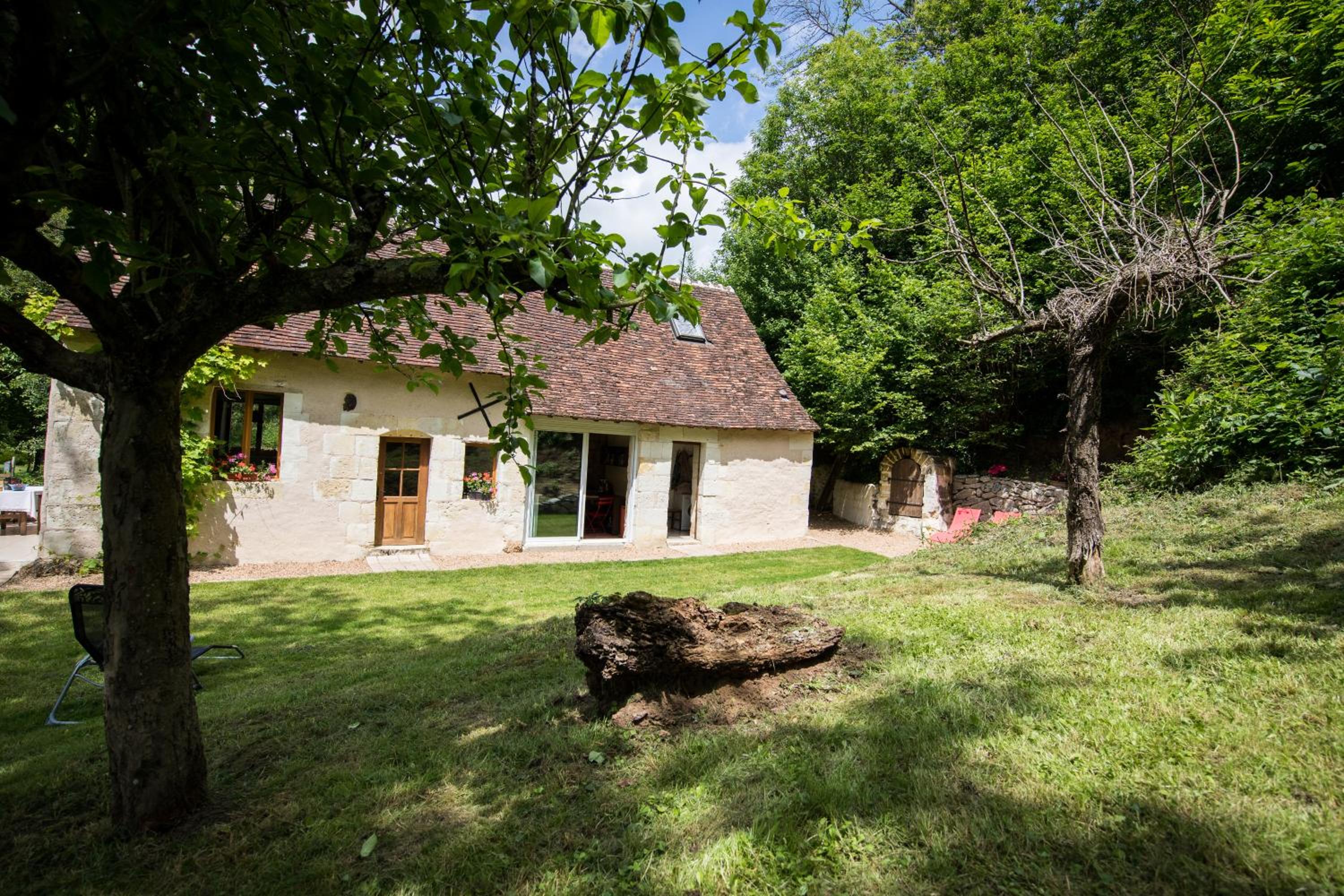Holiday home Le Vaugarnier view 5