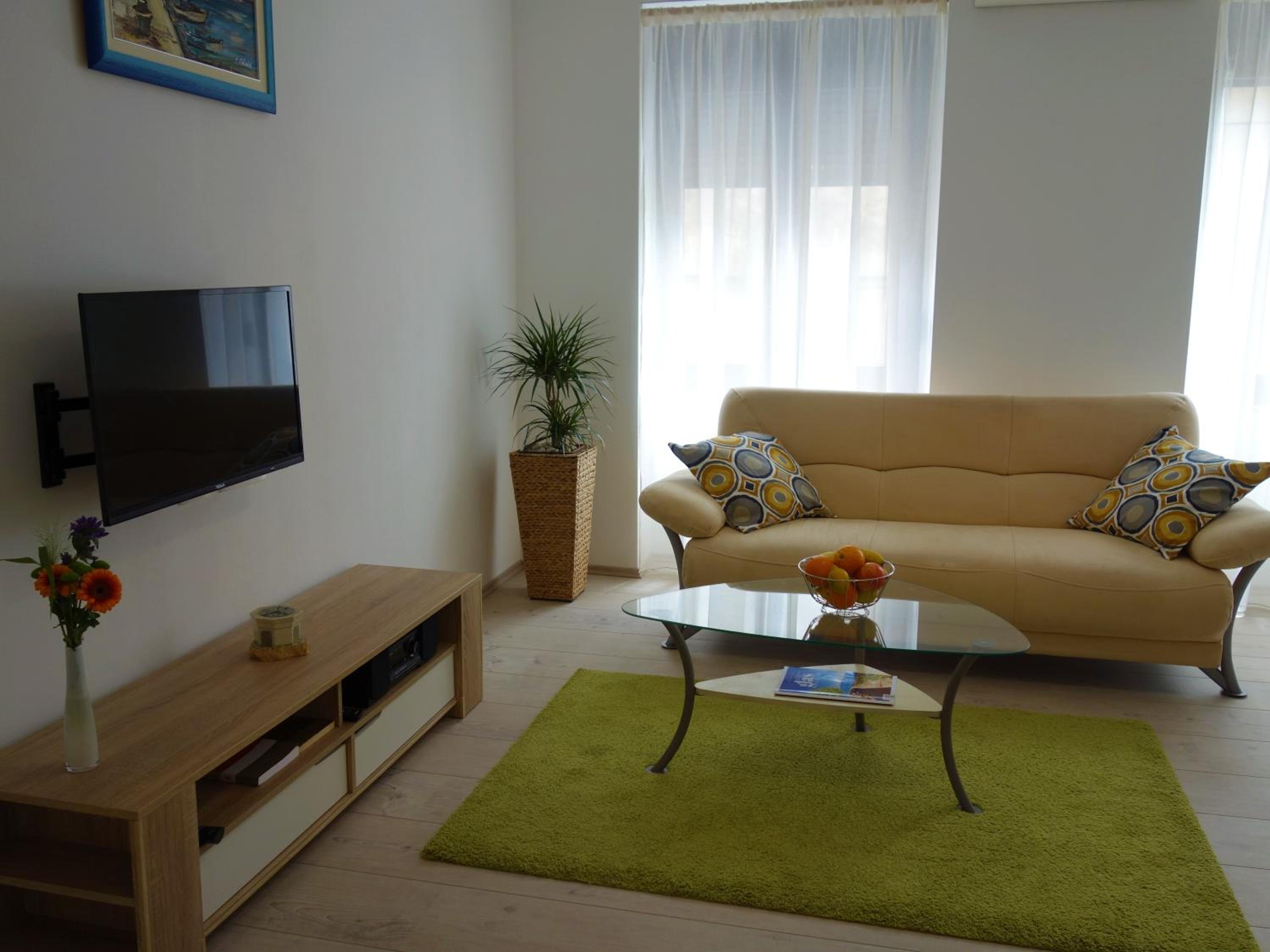 Apartments Vincent view 3
