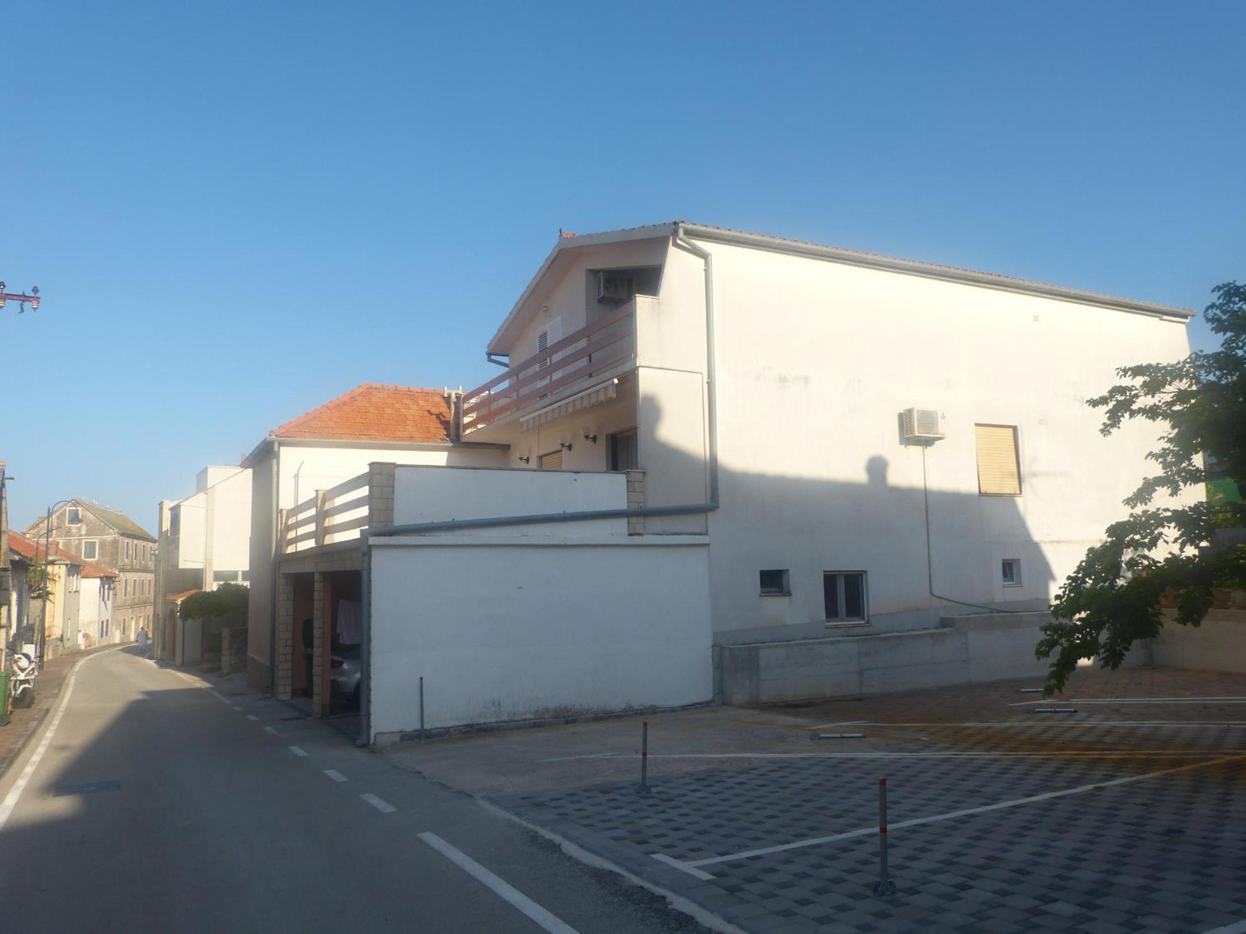 Apartments Prgin