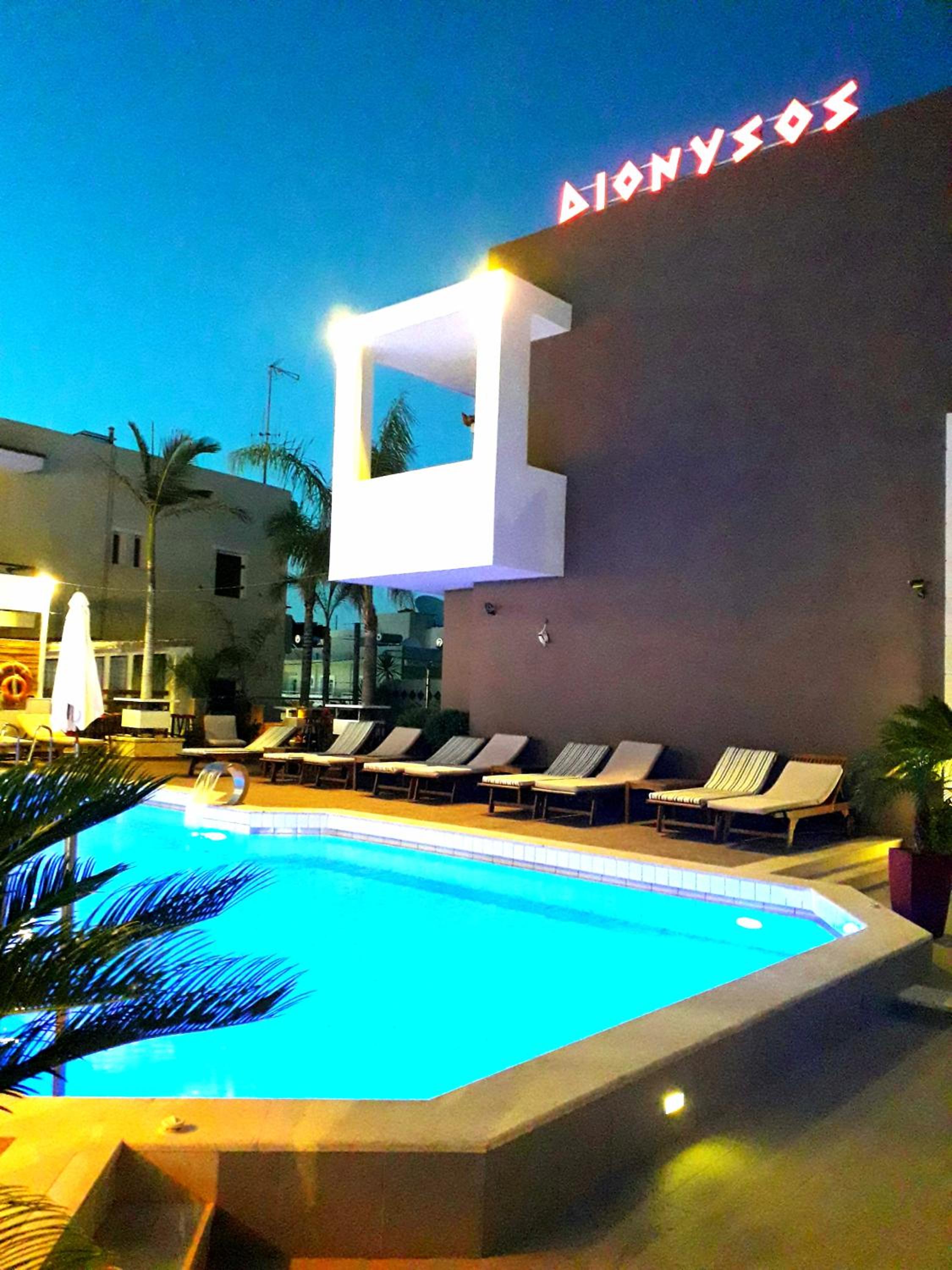 Dionisos Hotel