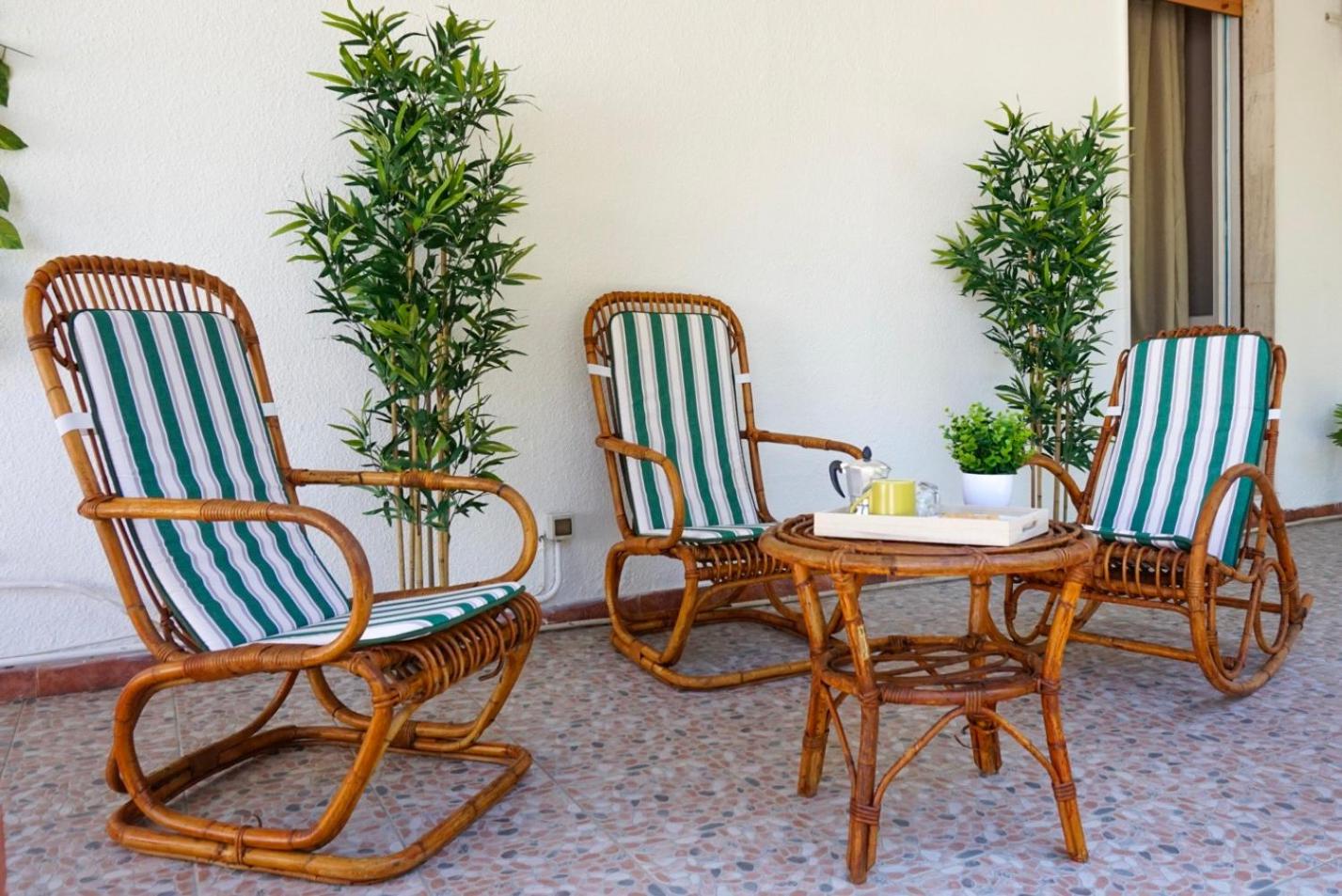 Villa Aurelia -Seafront Apartment with Patio photo 4