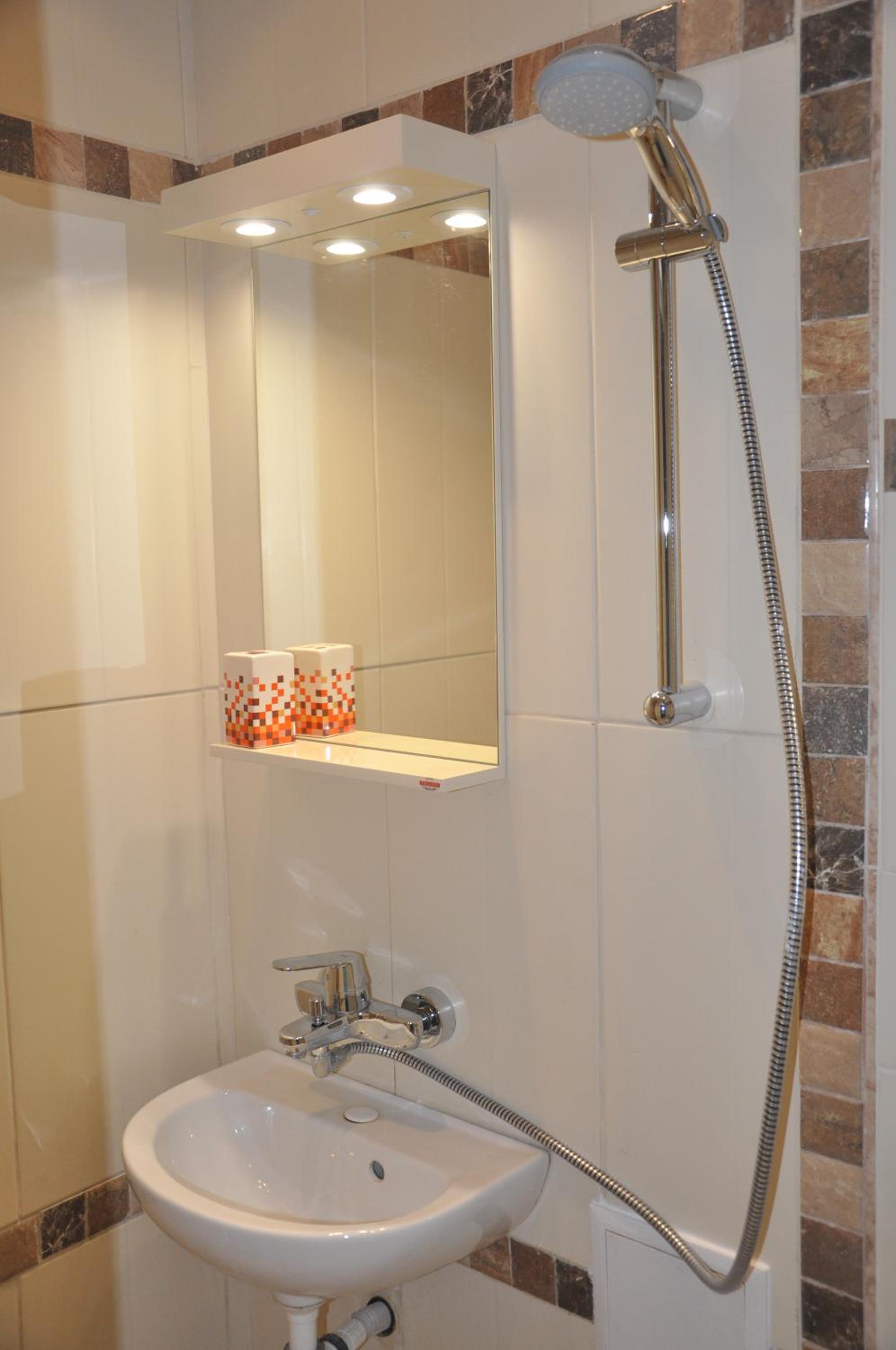 Arlequin Apartment