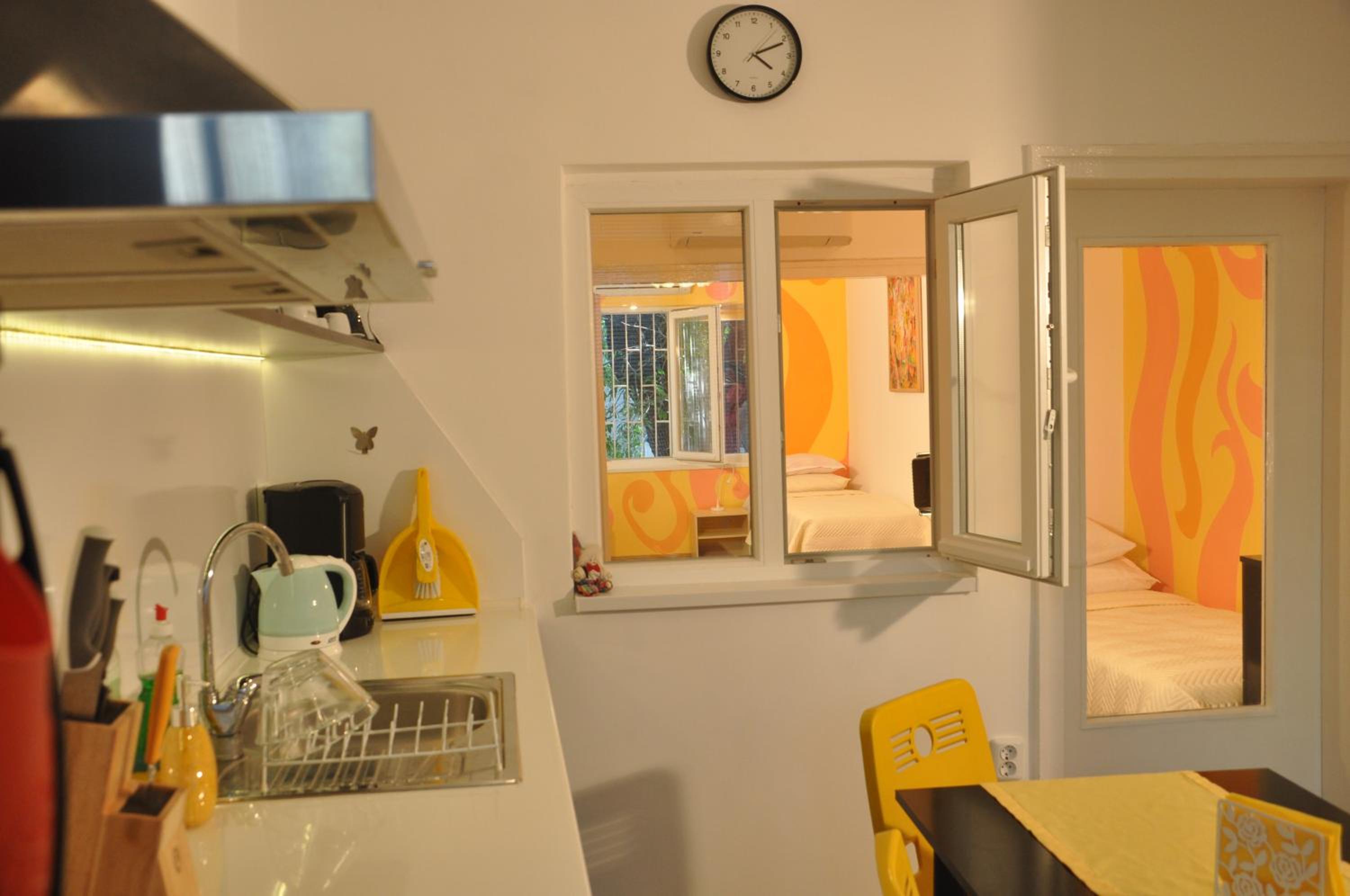 Arlequin Apartment