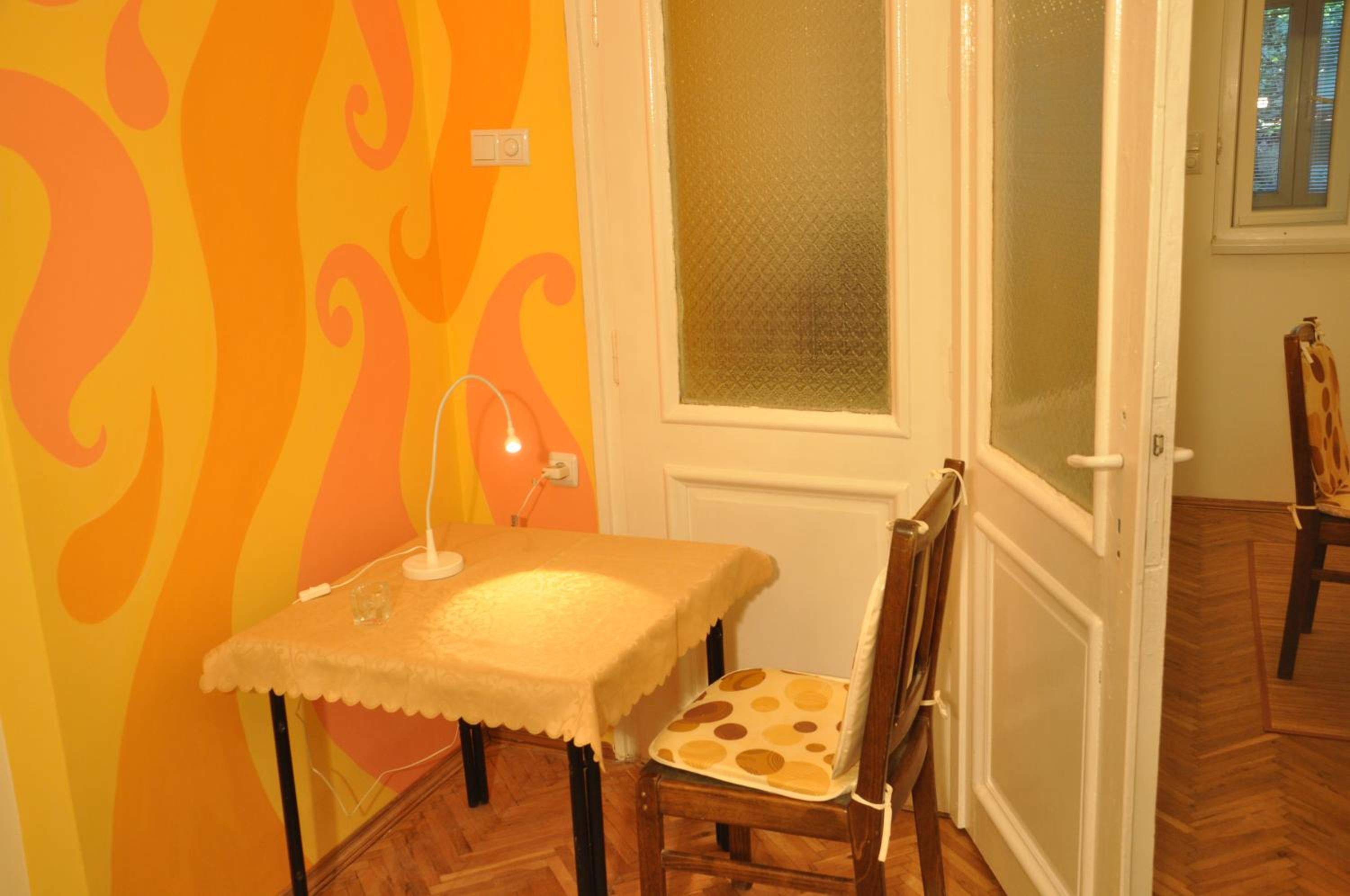 Arlequin Apartment