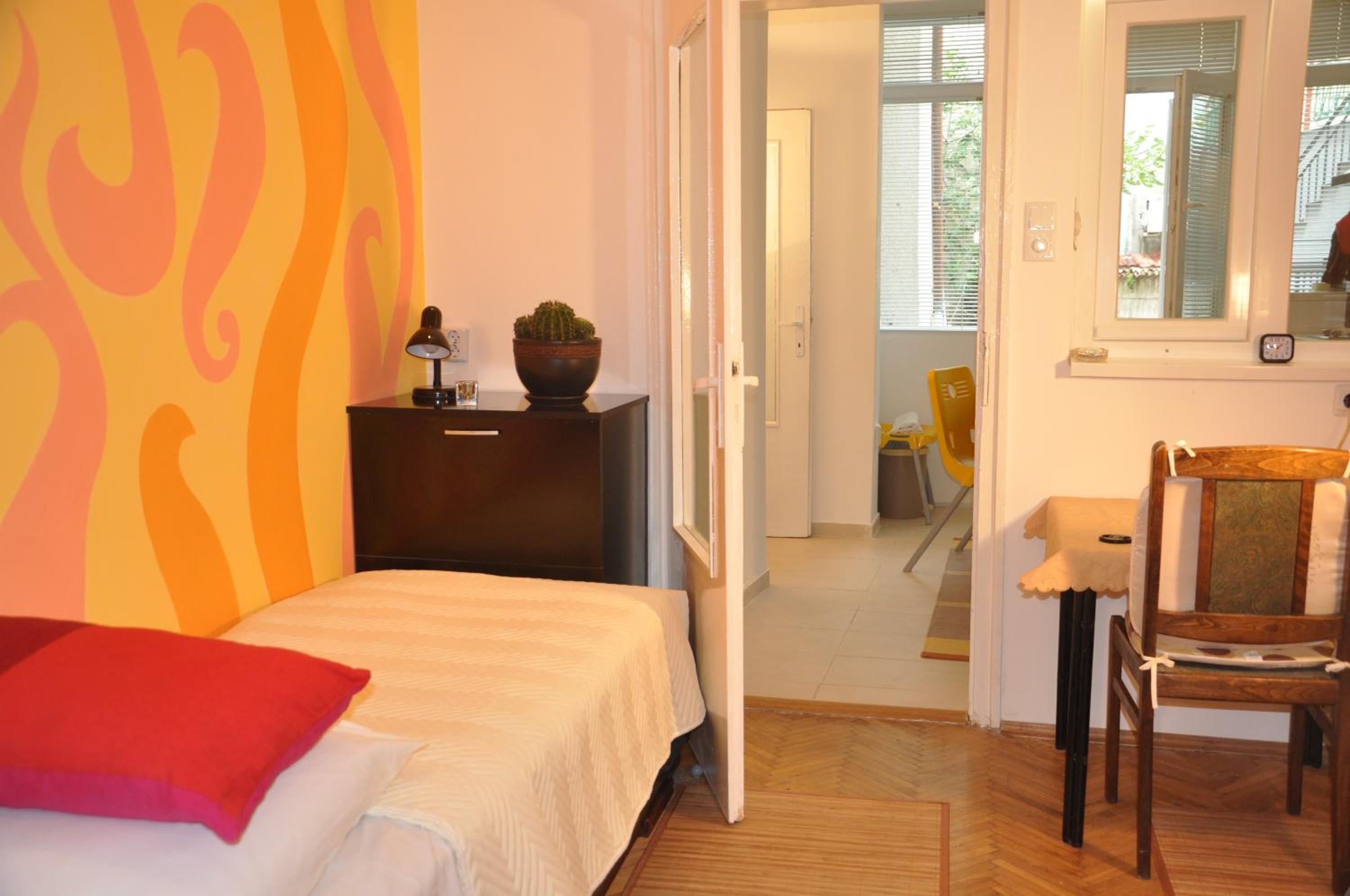 Arlequin Apartment
