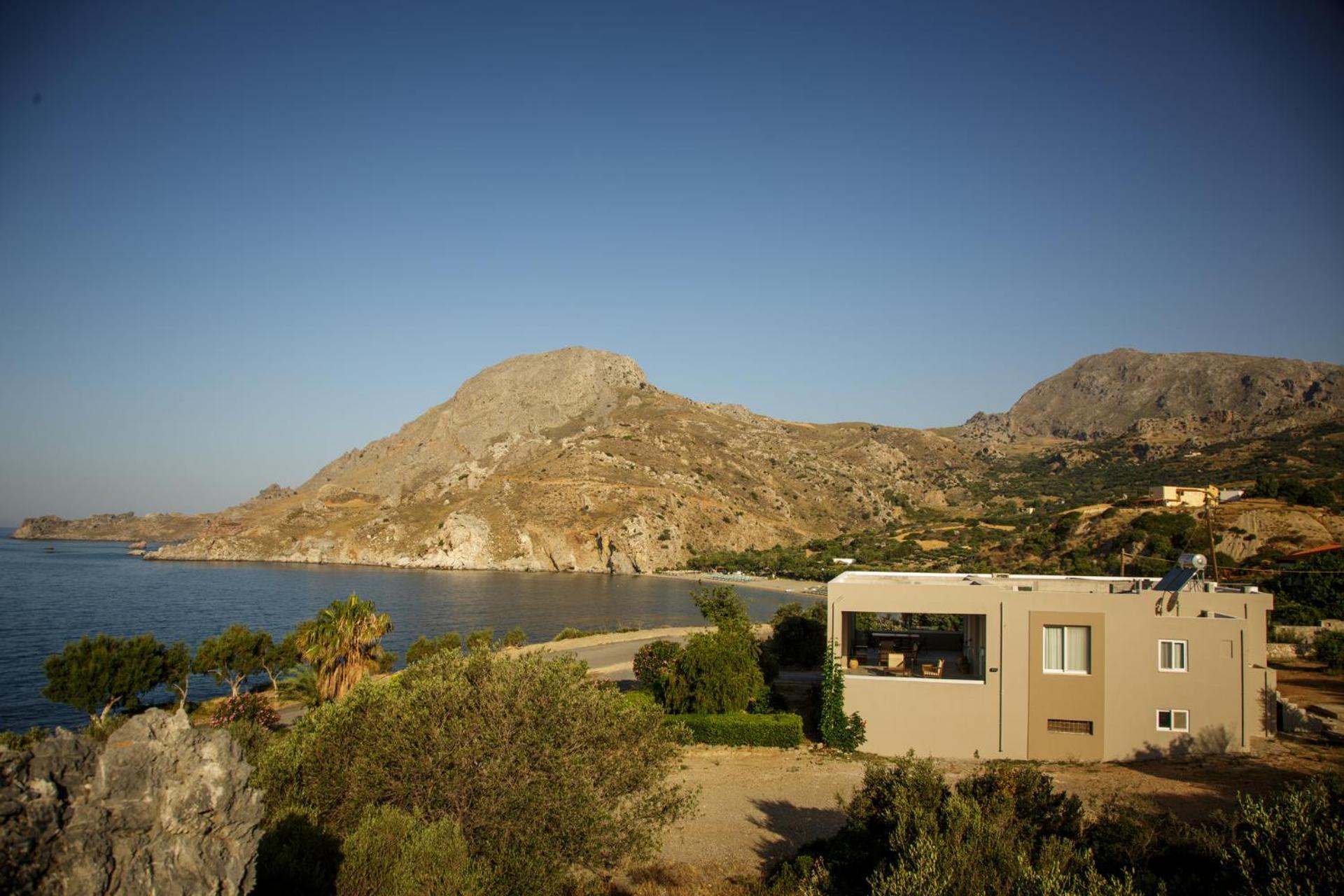 Alikes Villa