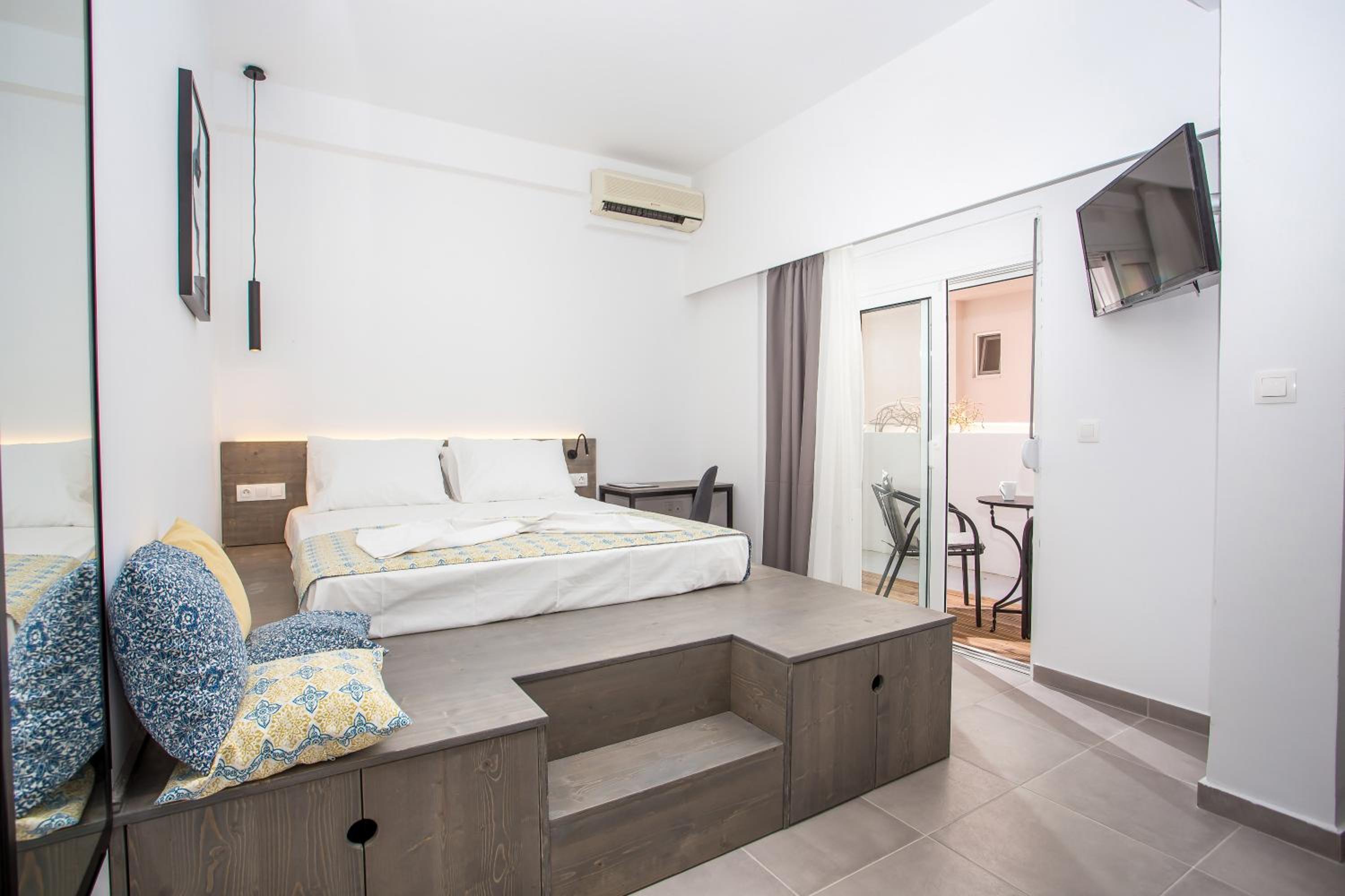 Kappa Apartments