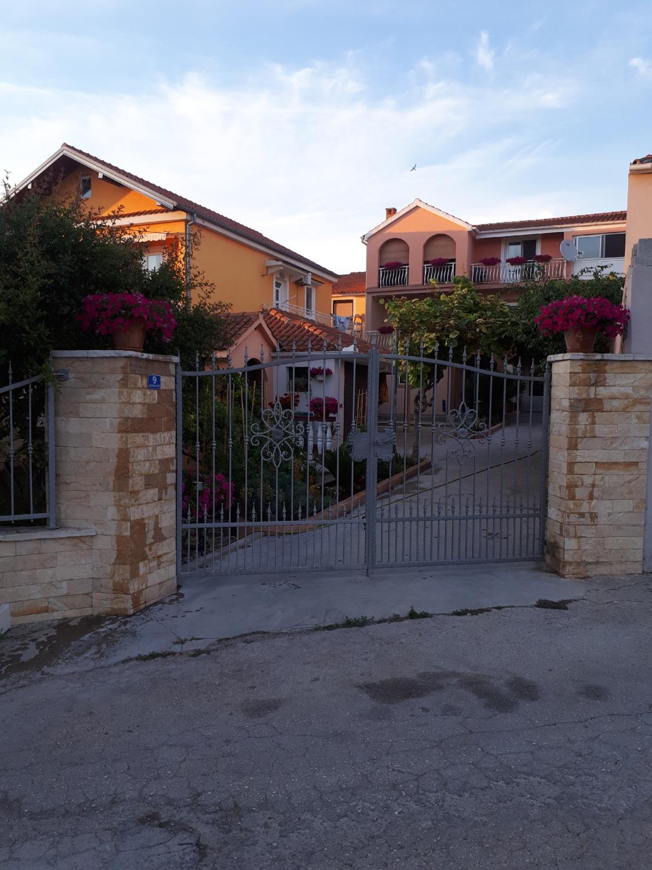 Photo 31