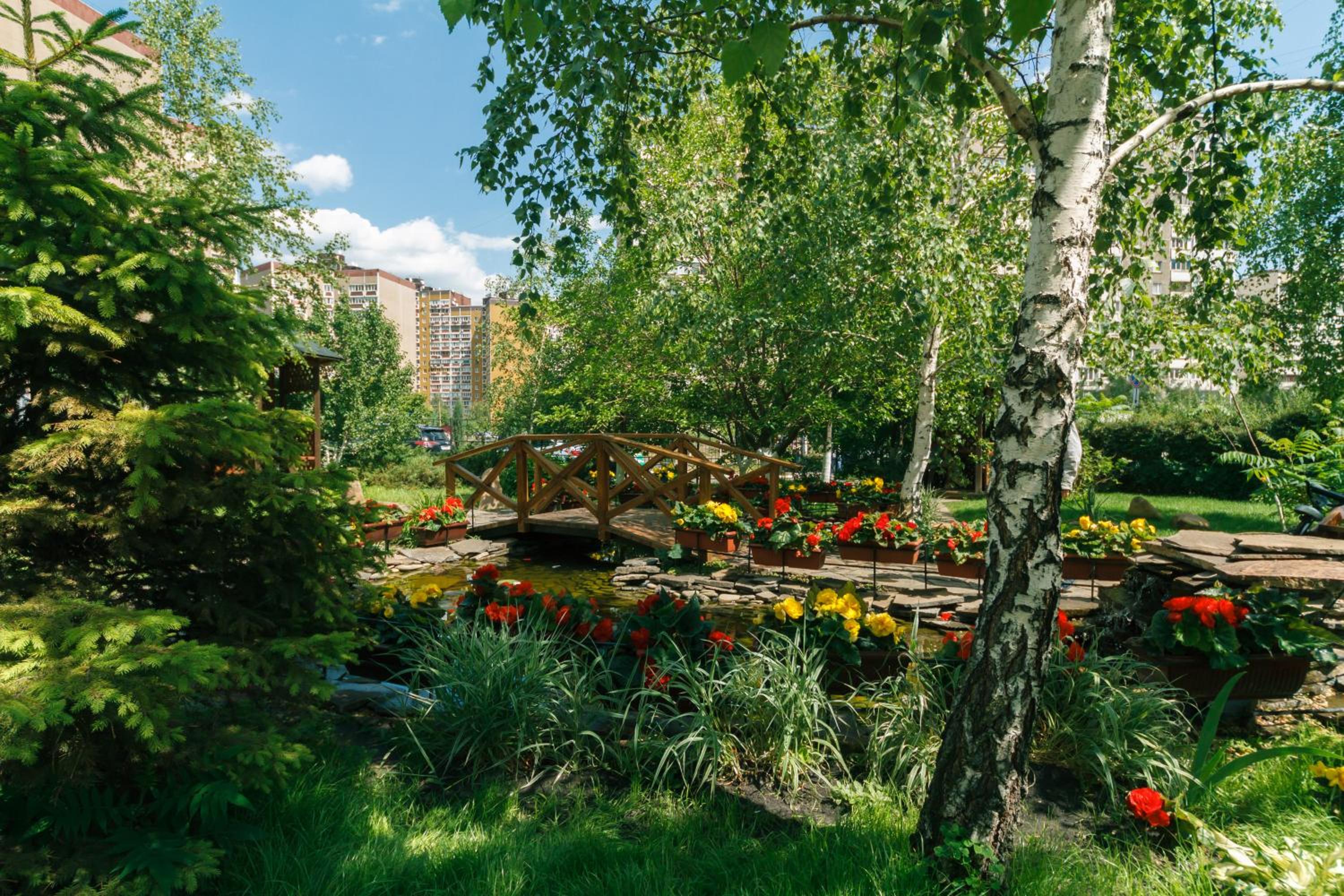 Apartment Poznyaky-Bazhana