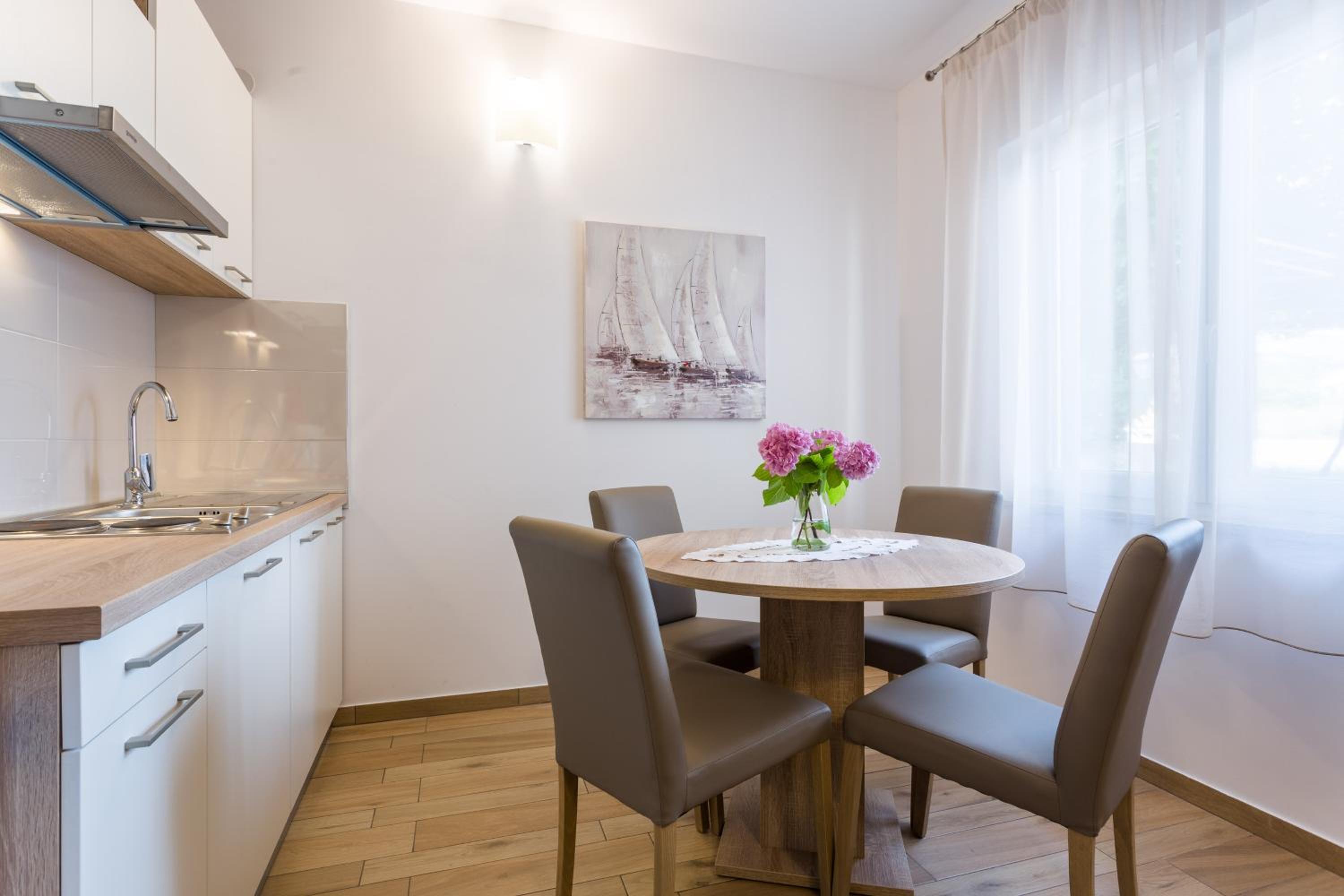 Guest house "Litus"
