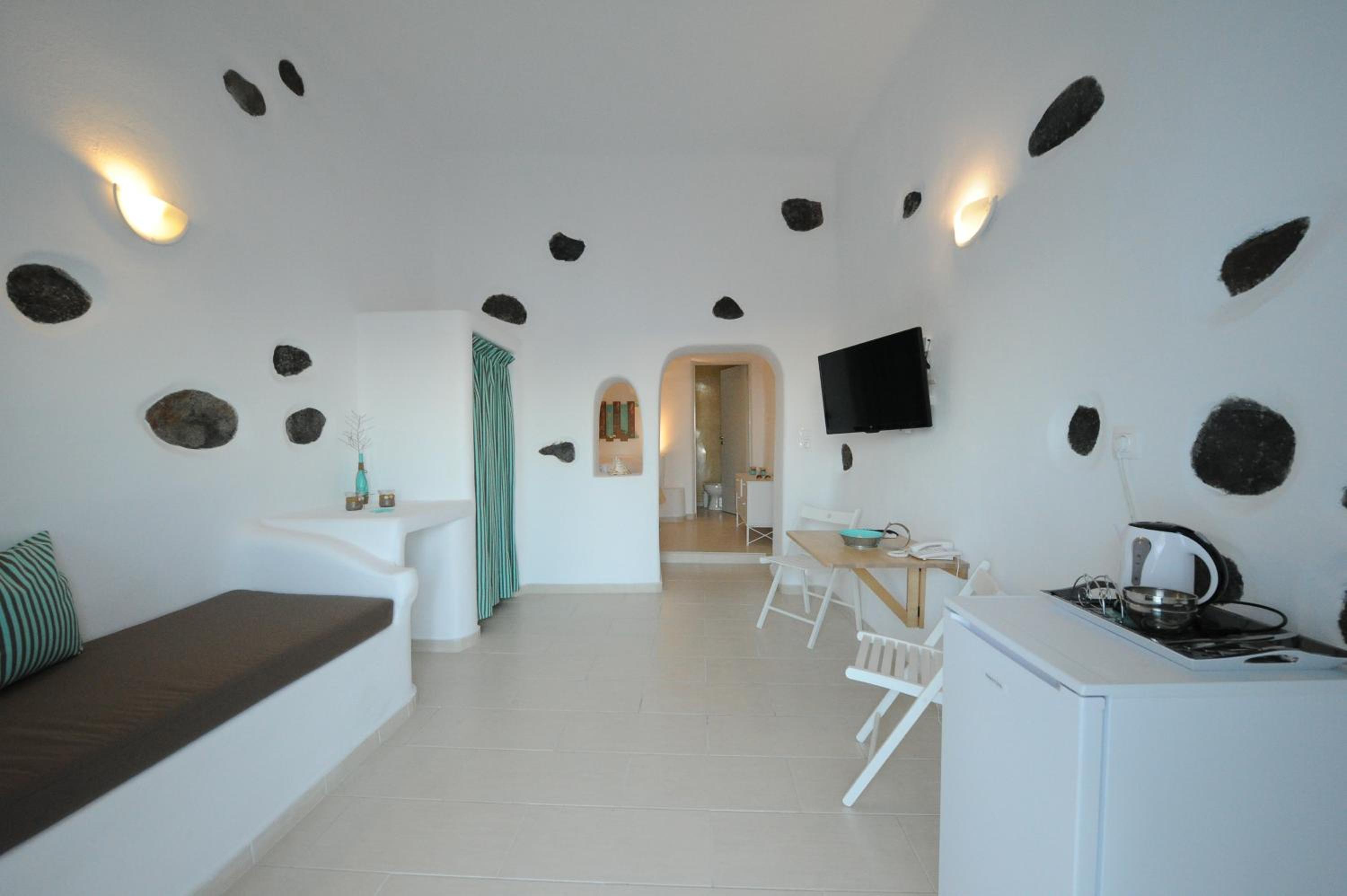 Manias Fira Residences
