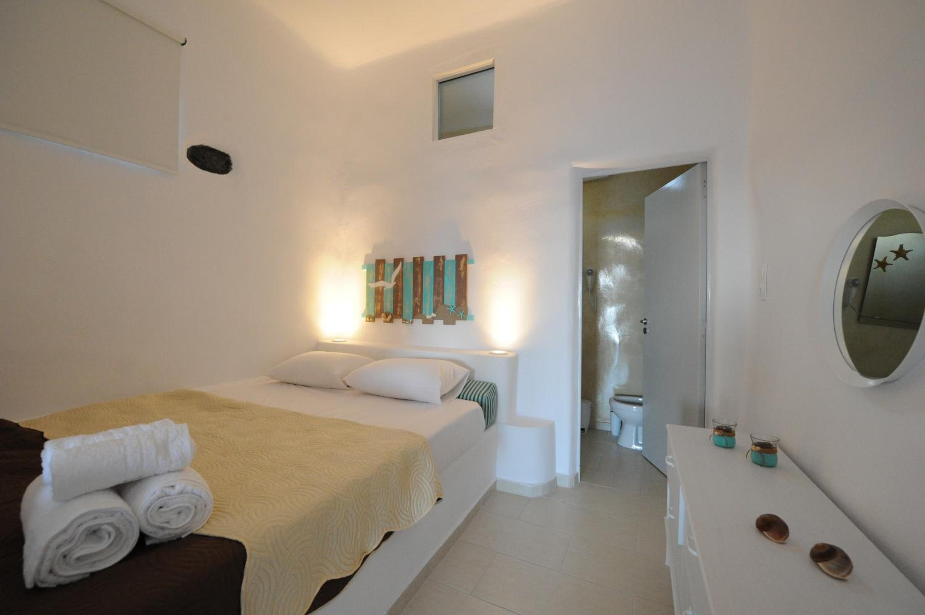 Manias Fira Residences