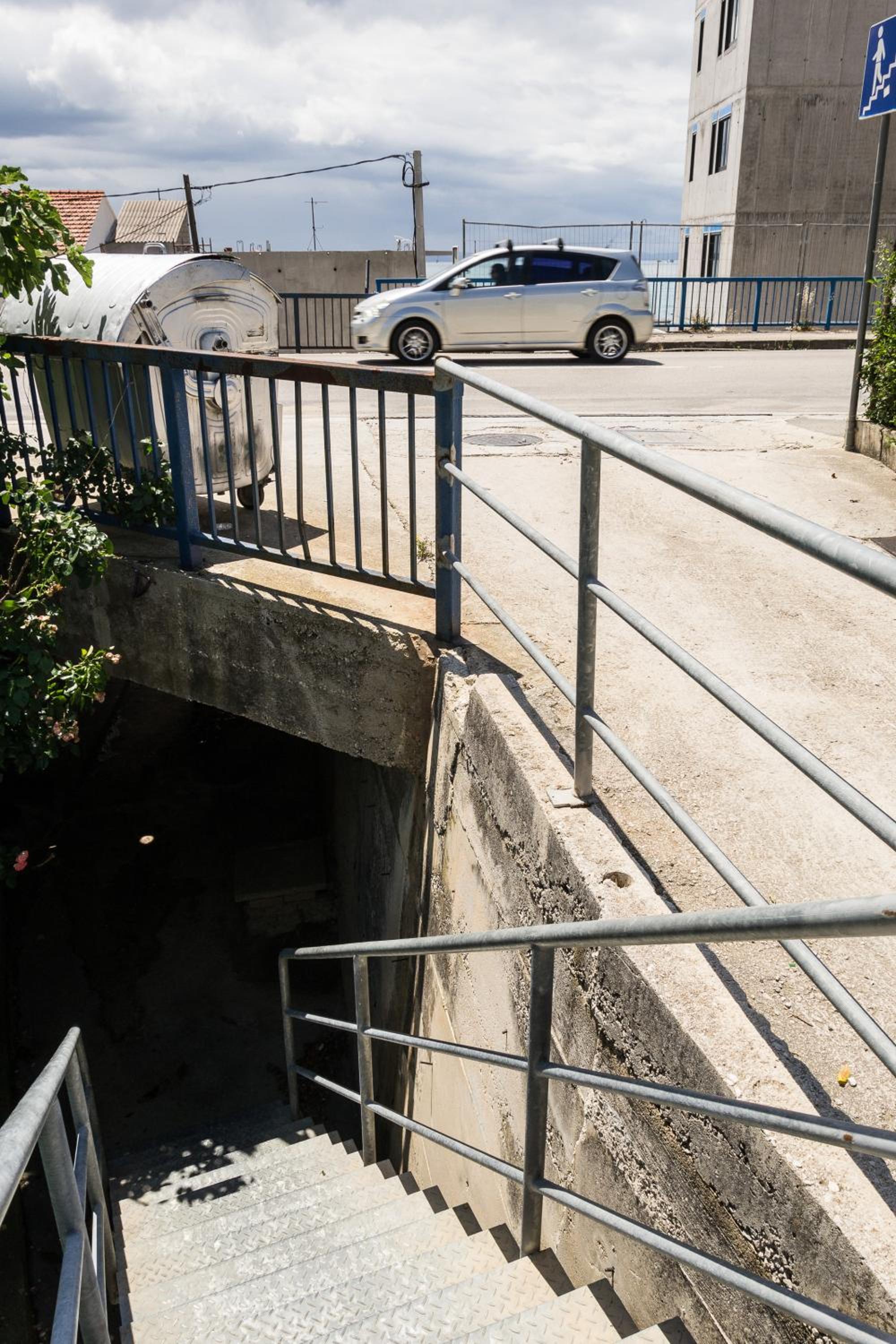 Photo 38