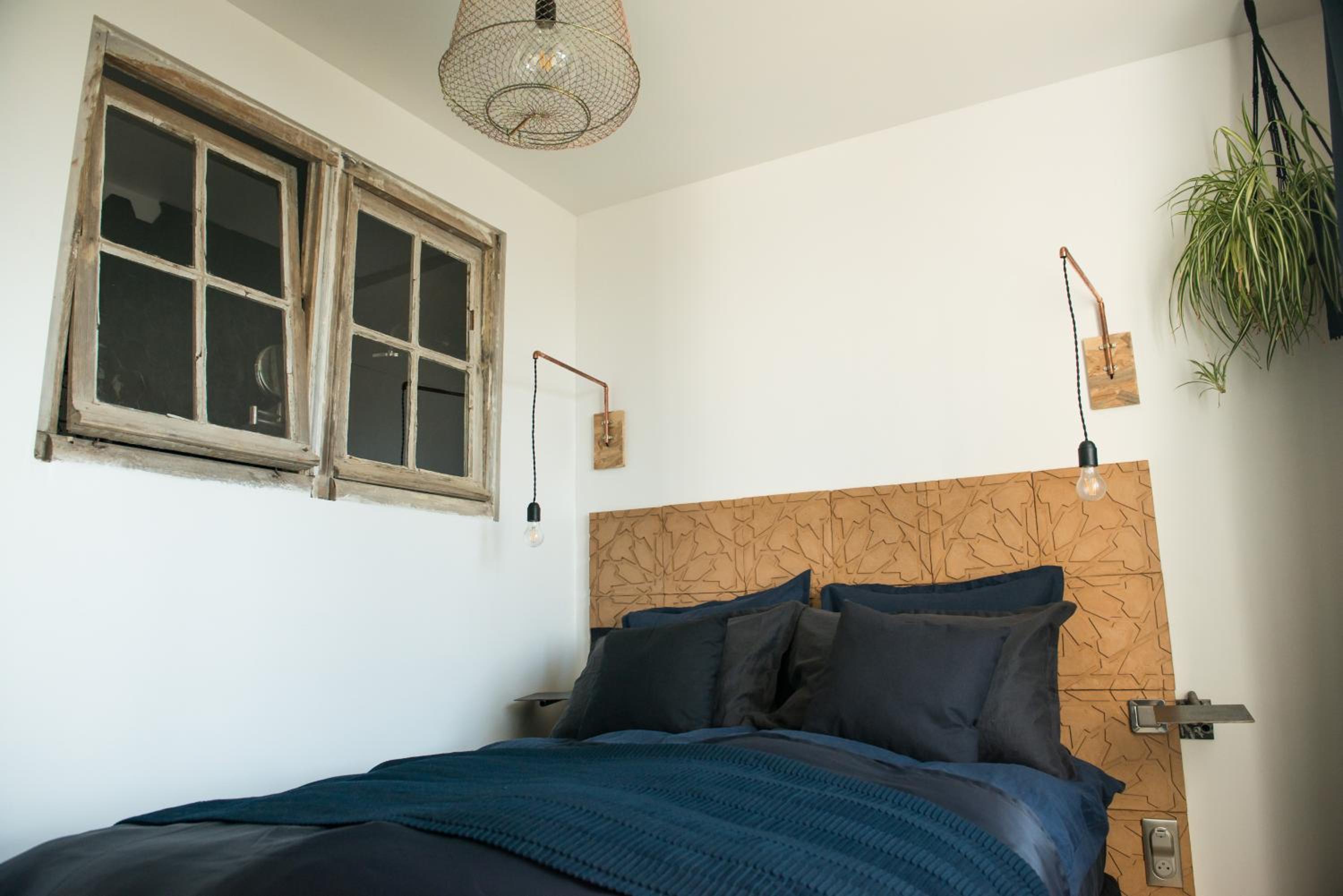 -LA CORDIALITÉ-