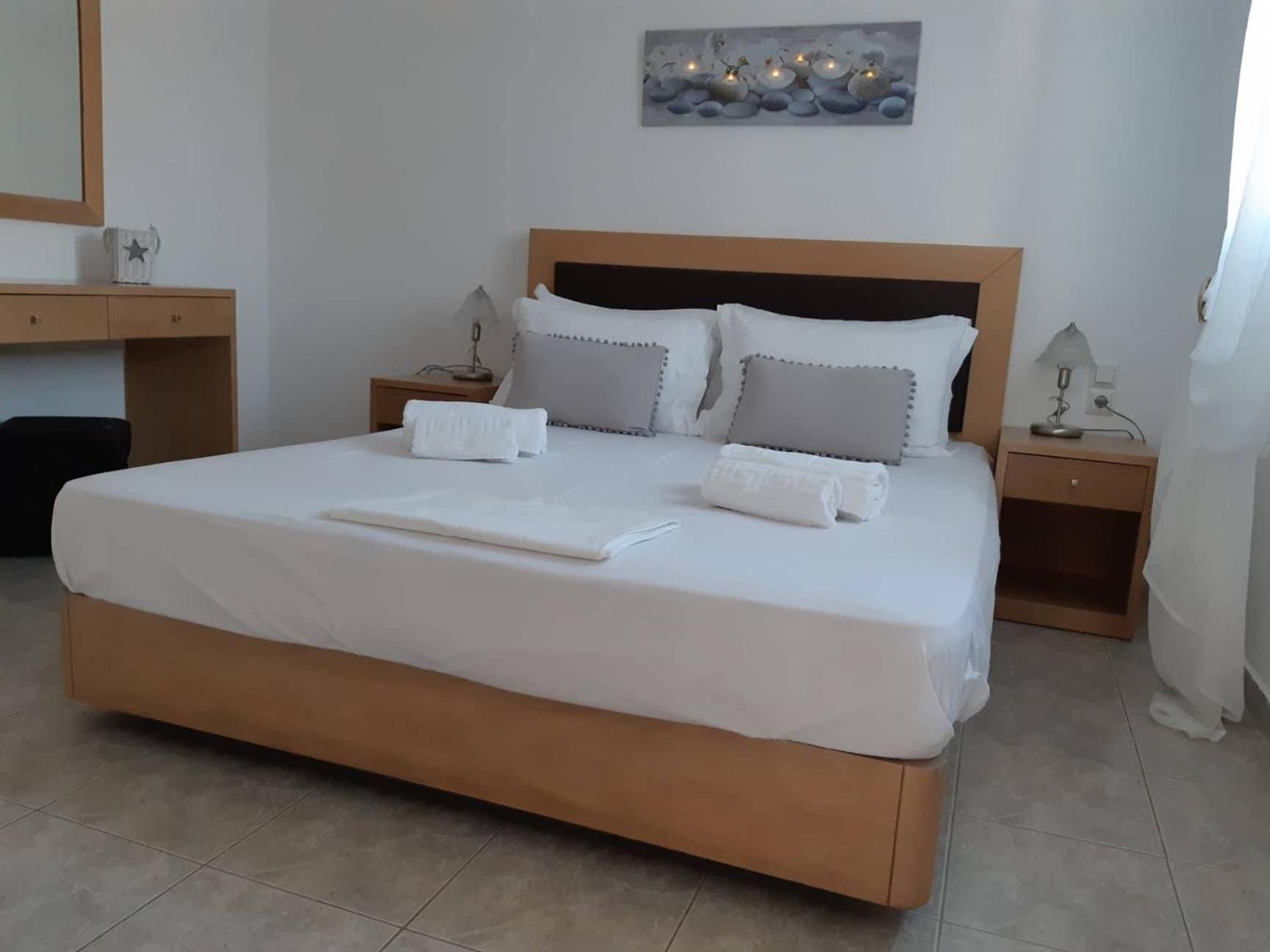 Moustakas Beach Apartments