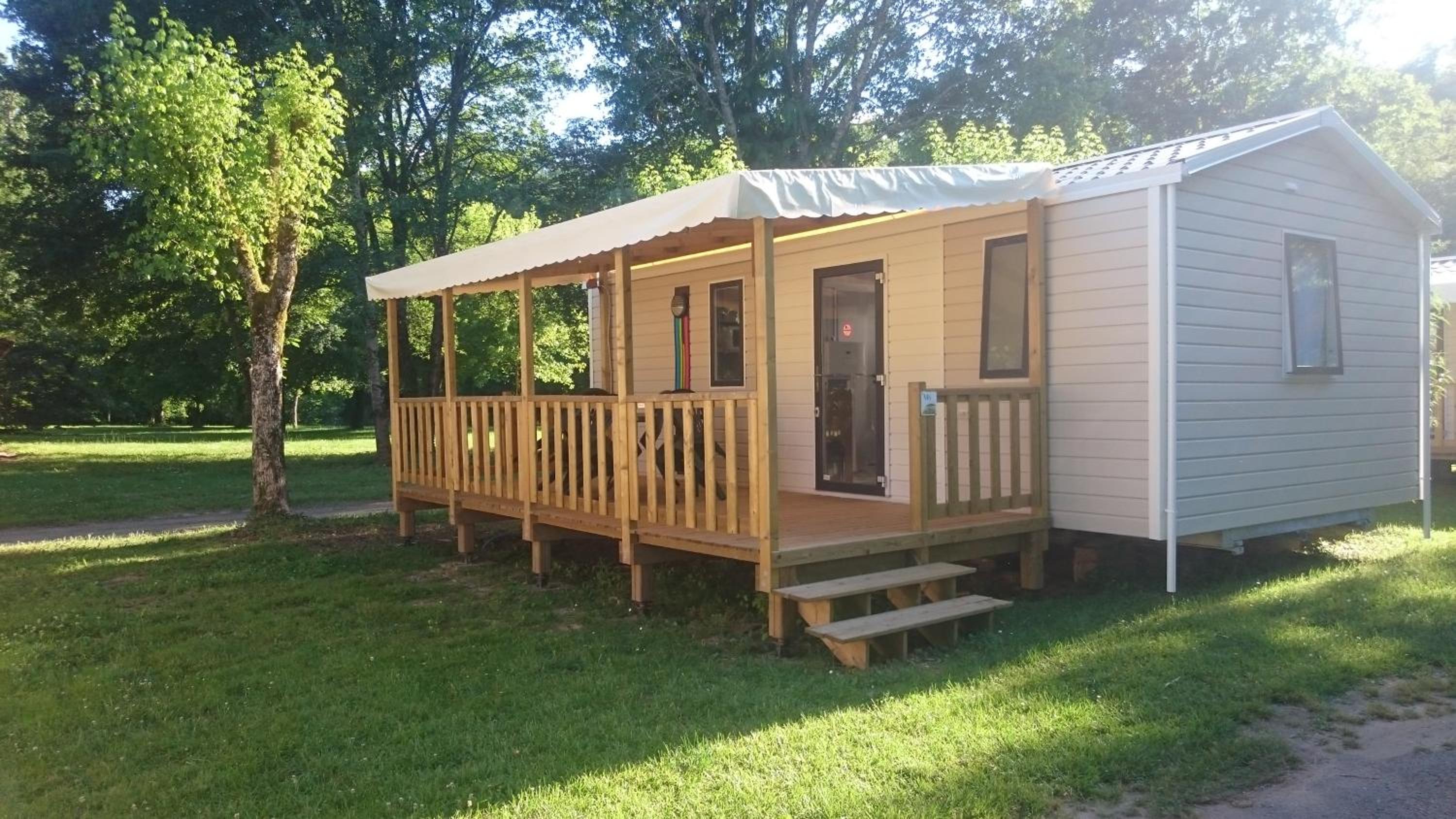 Camping Paradis le Rocher de la Granelle