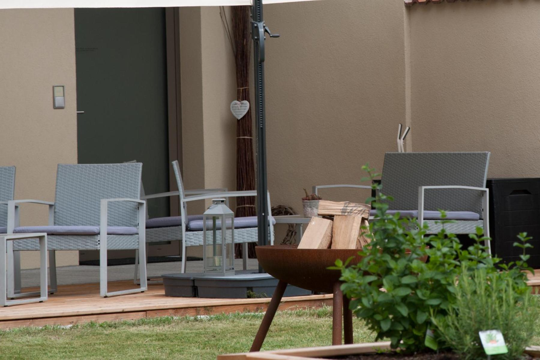 Sabines Apartments Ferienwohnungen