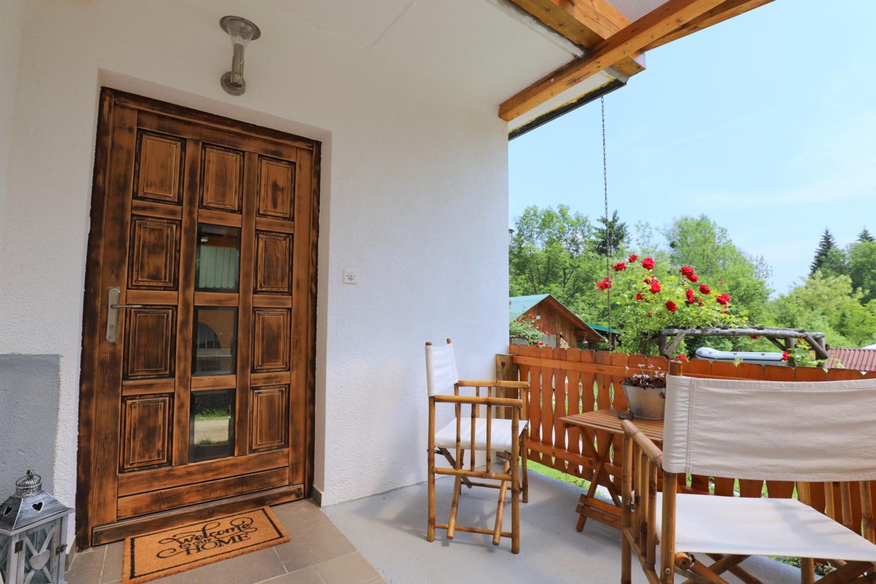 Adventure Cottage with pool and big garden