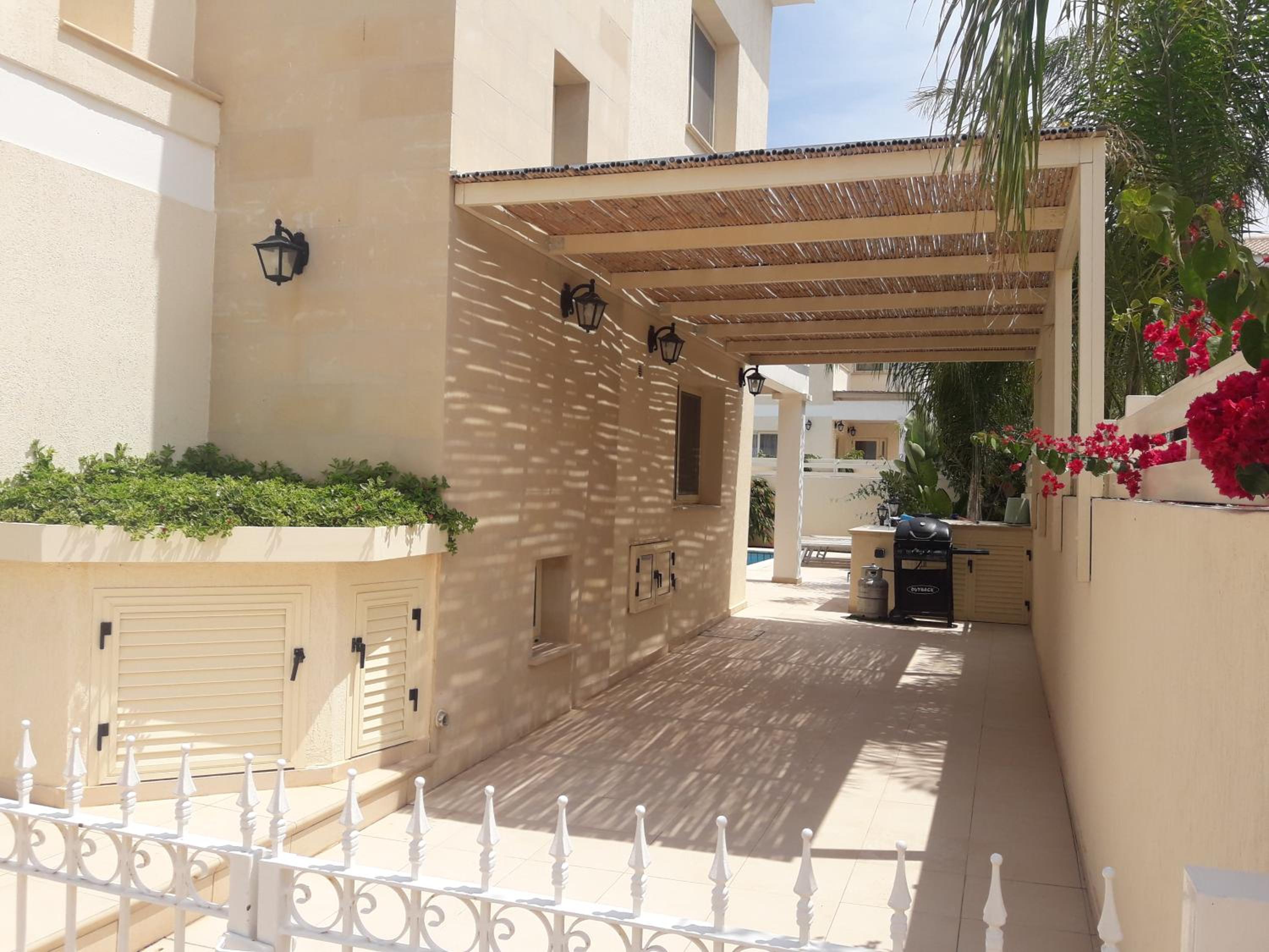 Anthorina Villa 7
