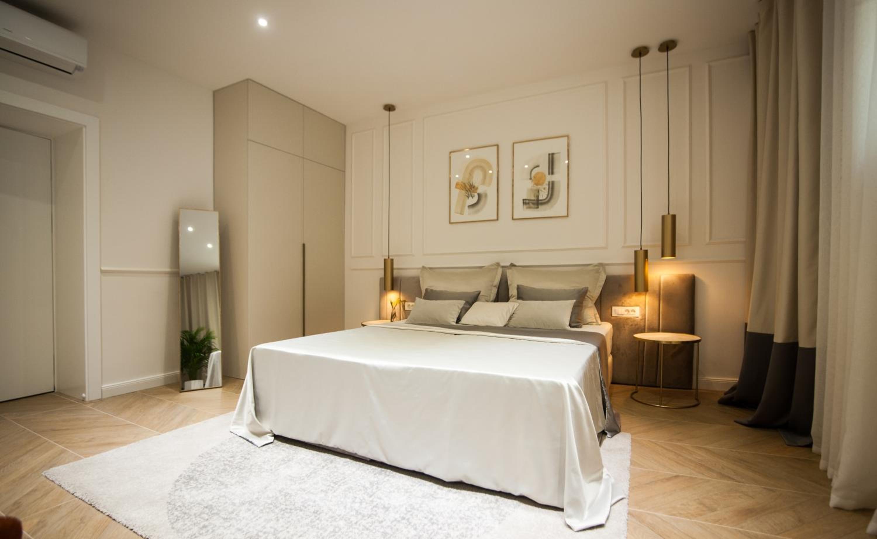 Club 5 boutique rooms view 5