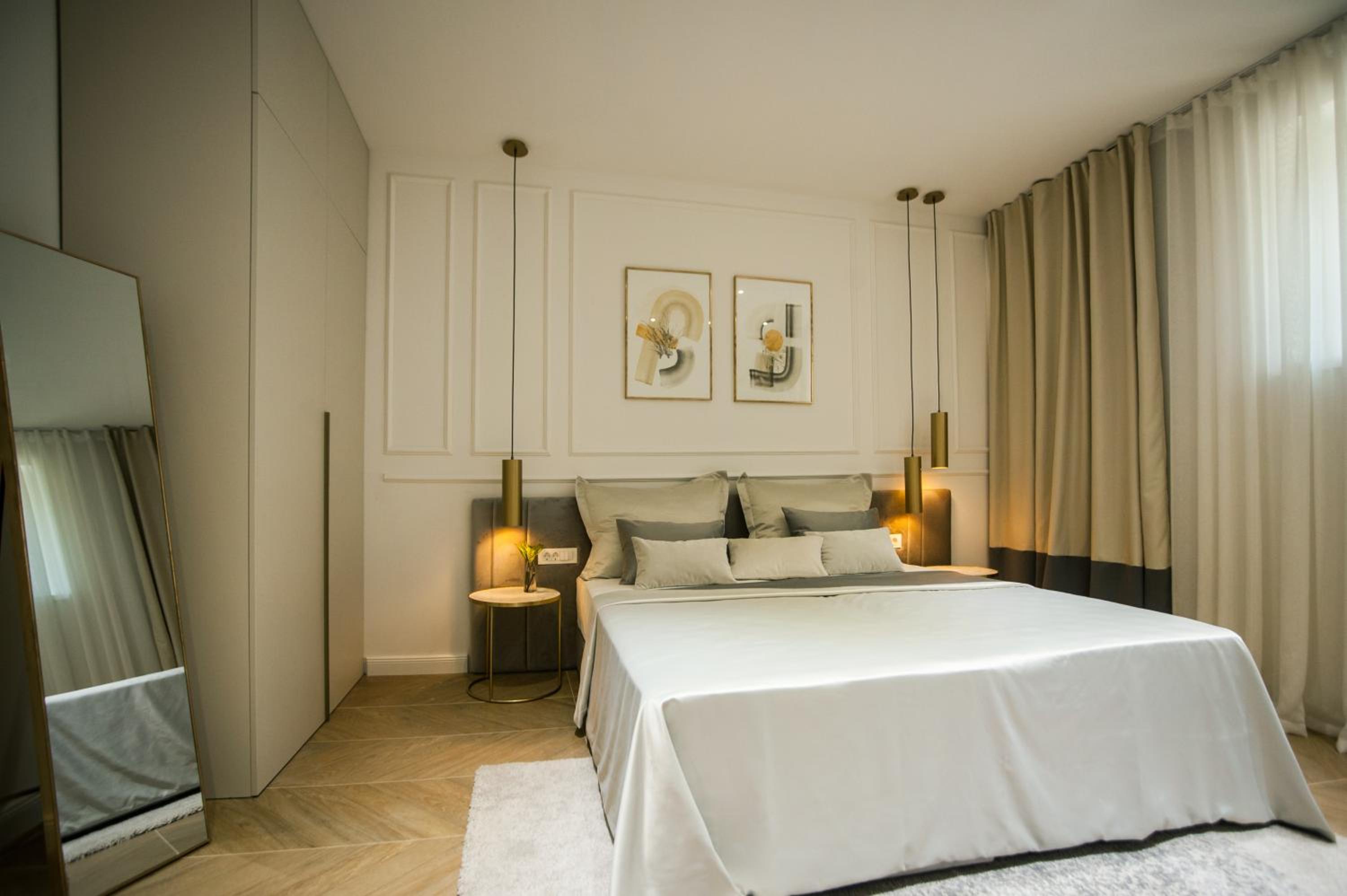 Club 5 boutique rooms view 2