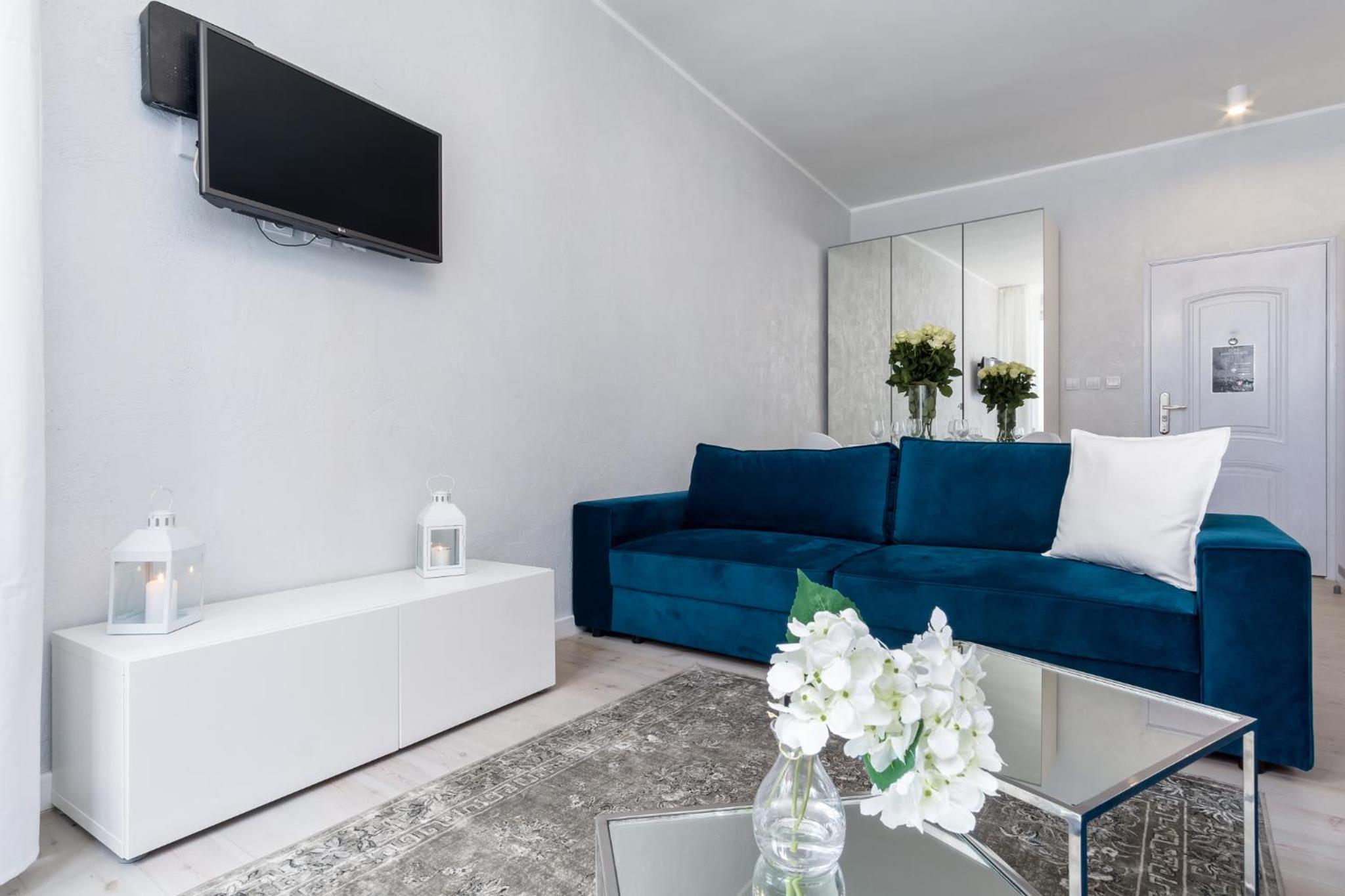 Elite Apartments Old Town Suite view 3