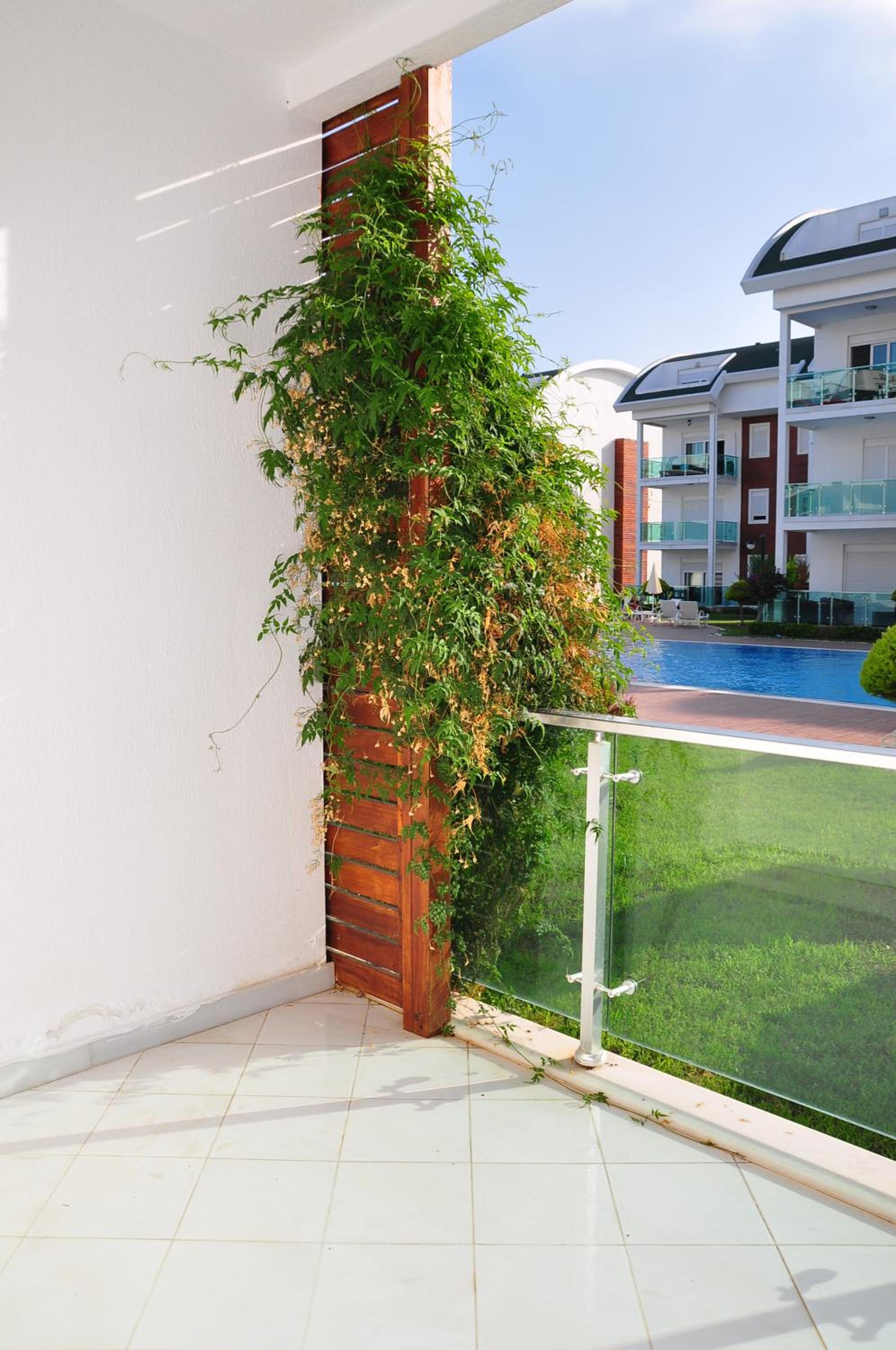 Side Gardenia Residence view 3