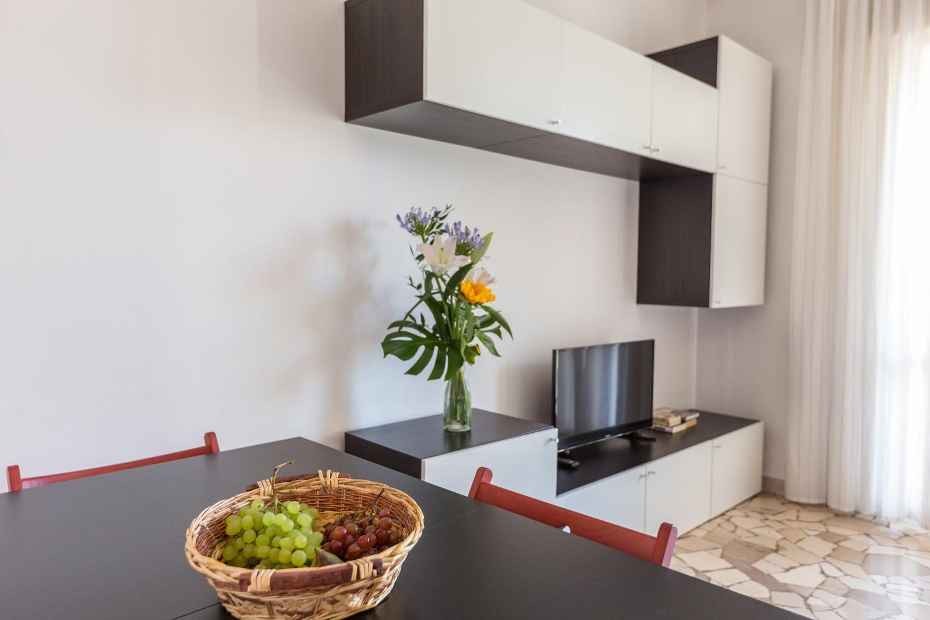 Linate Airport Apartment