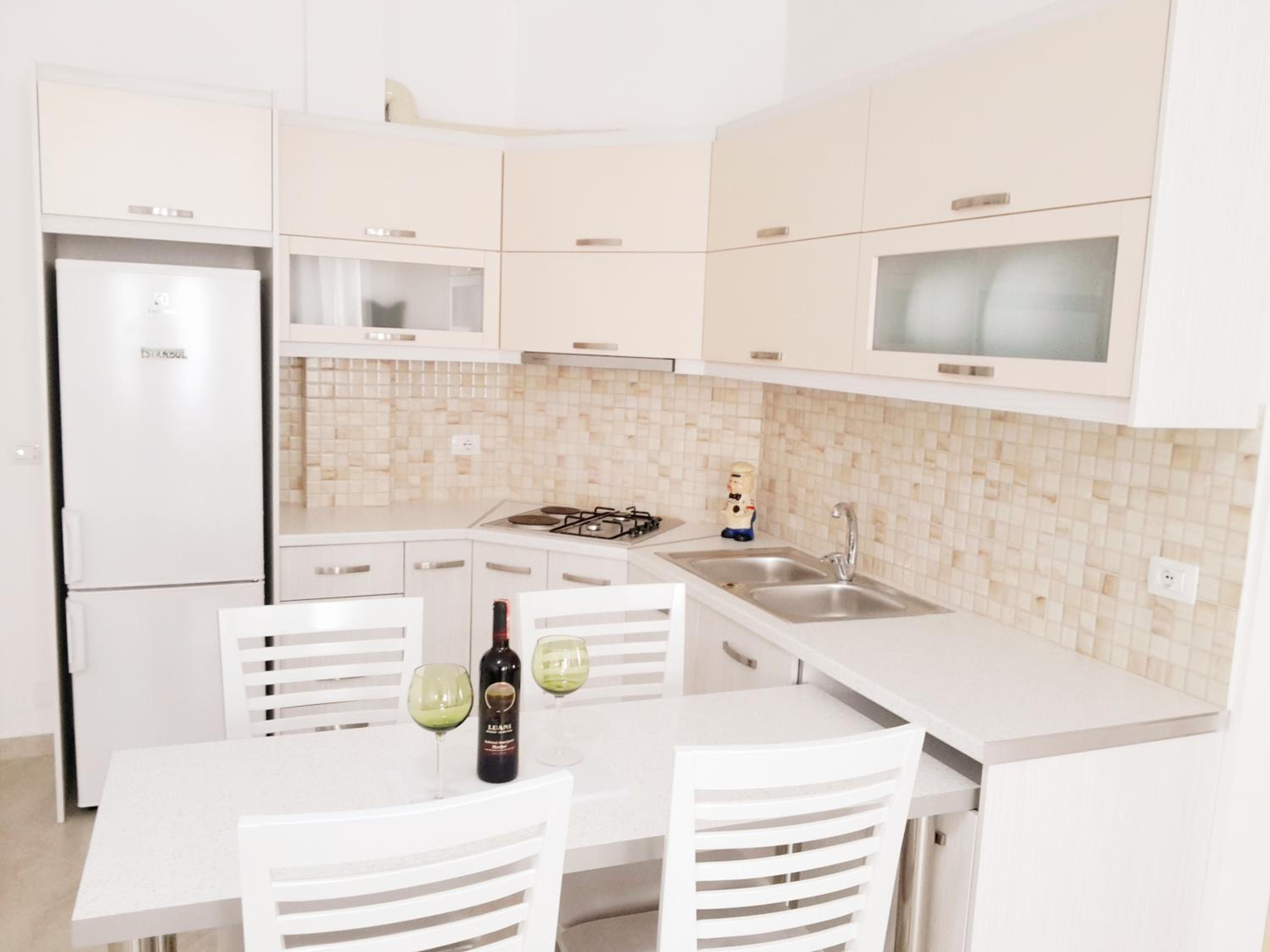 Saranda Apartments