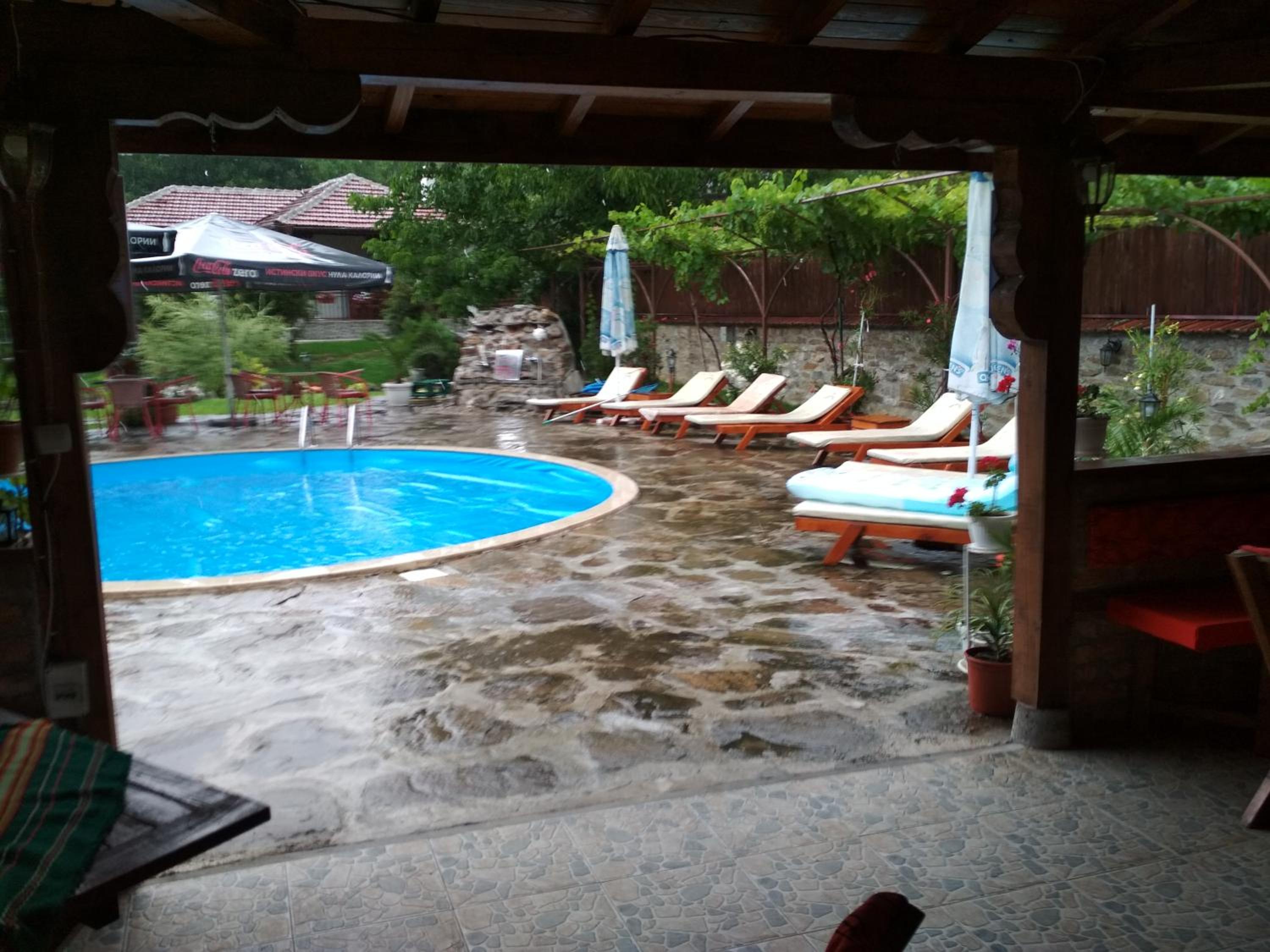Guest House 