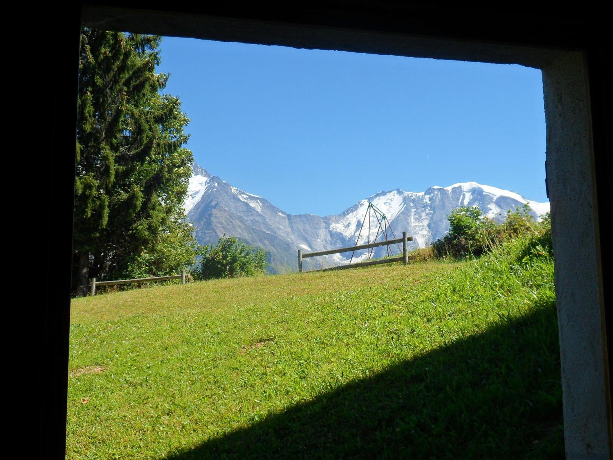 Photo 43