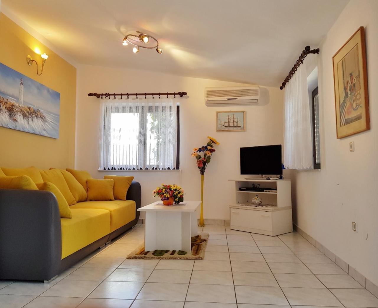 Apartment Luna