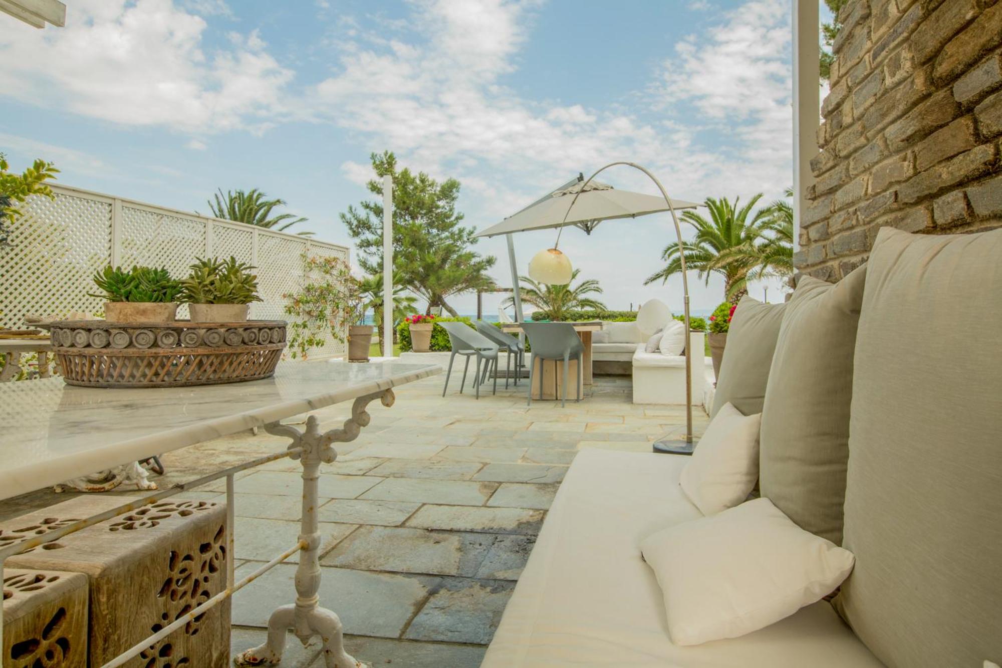 Villa Aggistri Pefkohori Halkidiki view 3