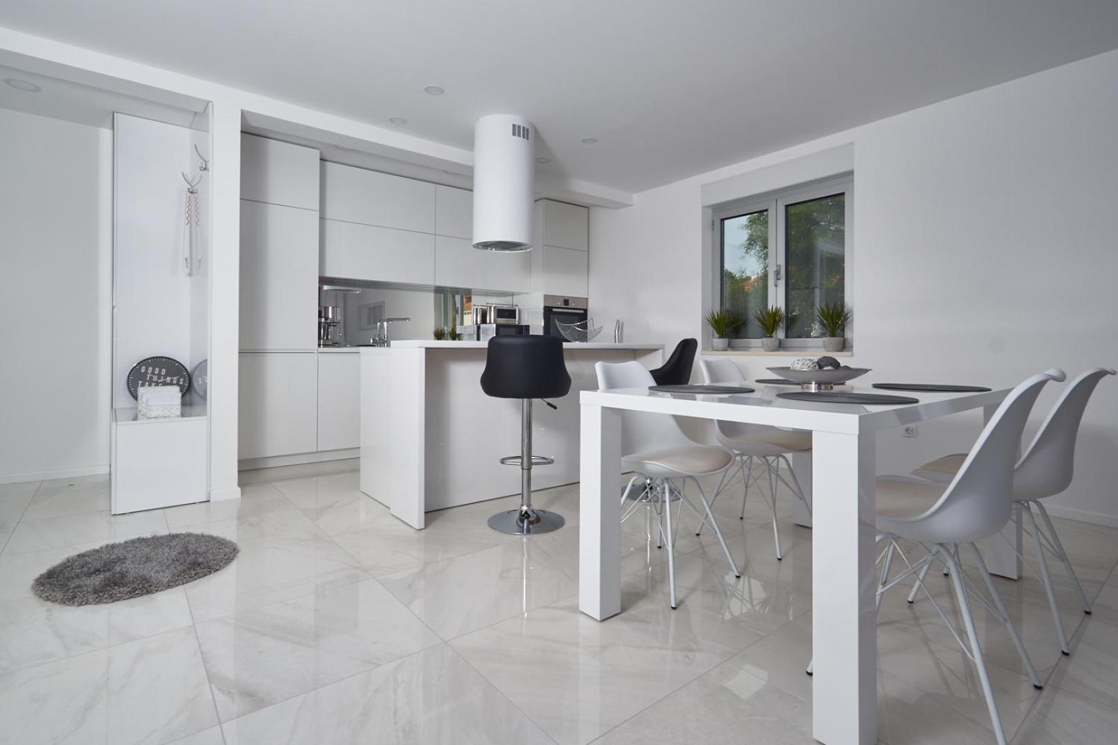 Brand new Apartment S & U