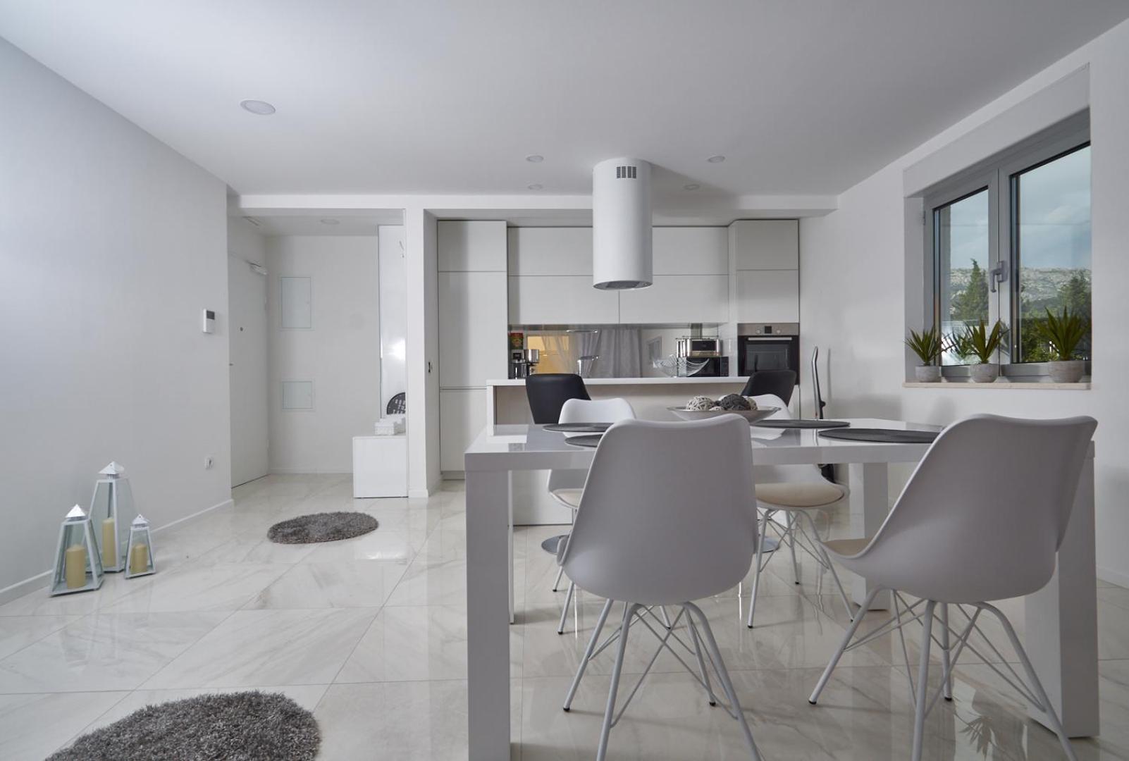 Brand new Apartment S & U
