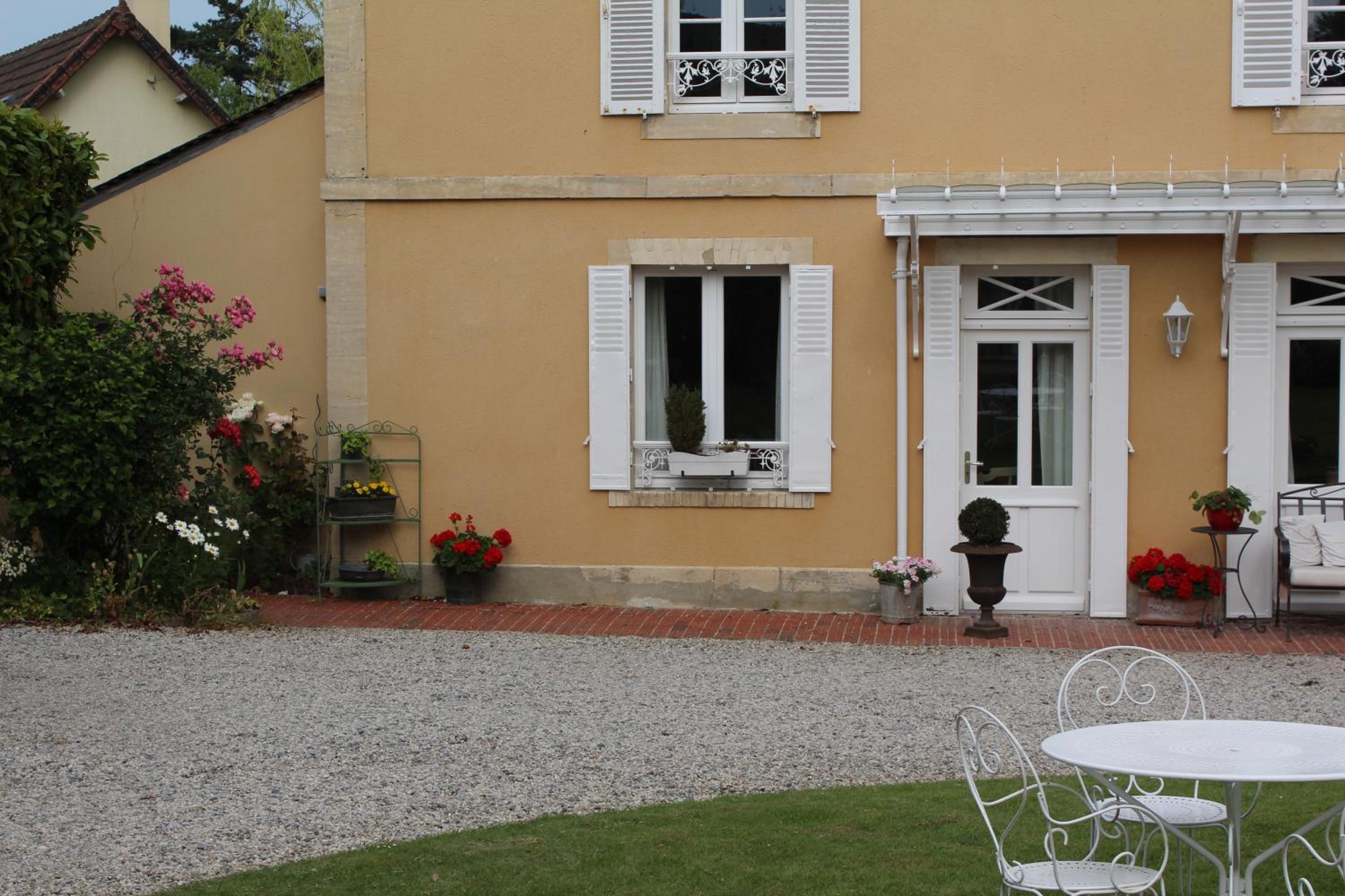 Photo 13