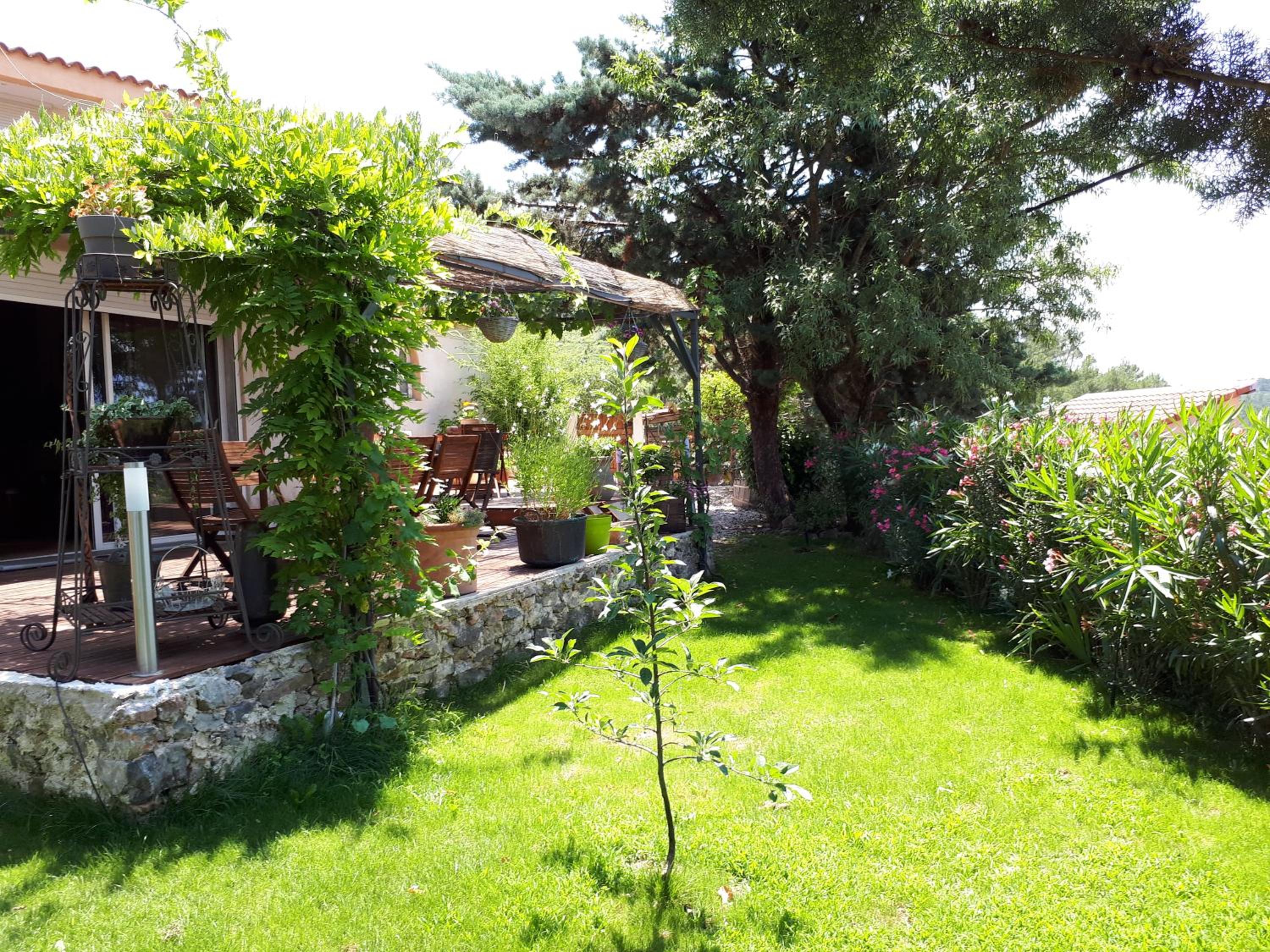 Chez Patricia & Denis view 3