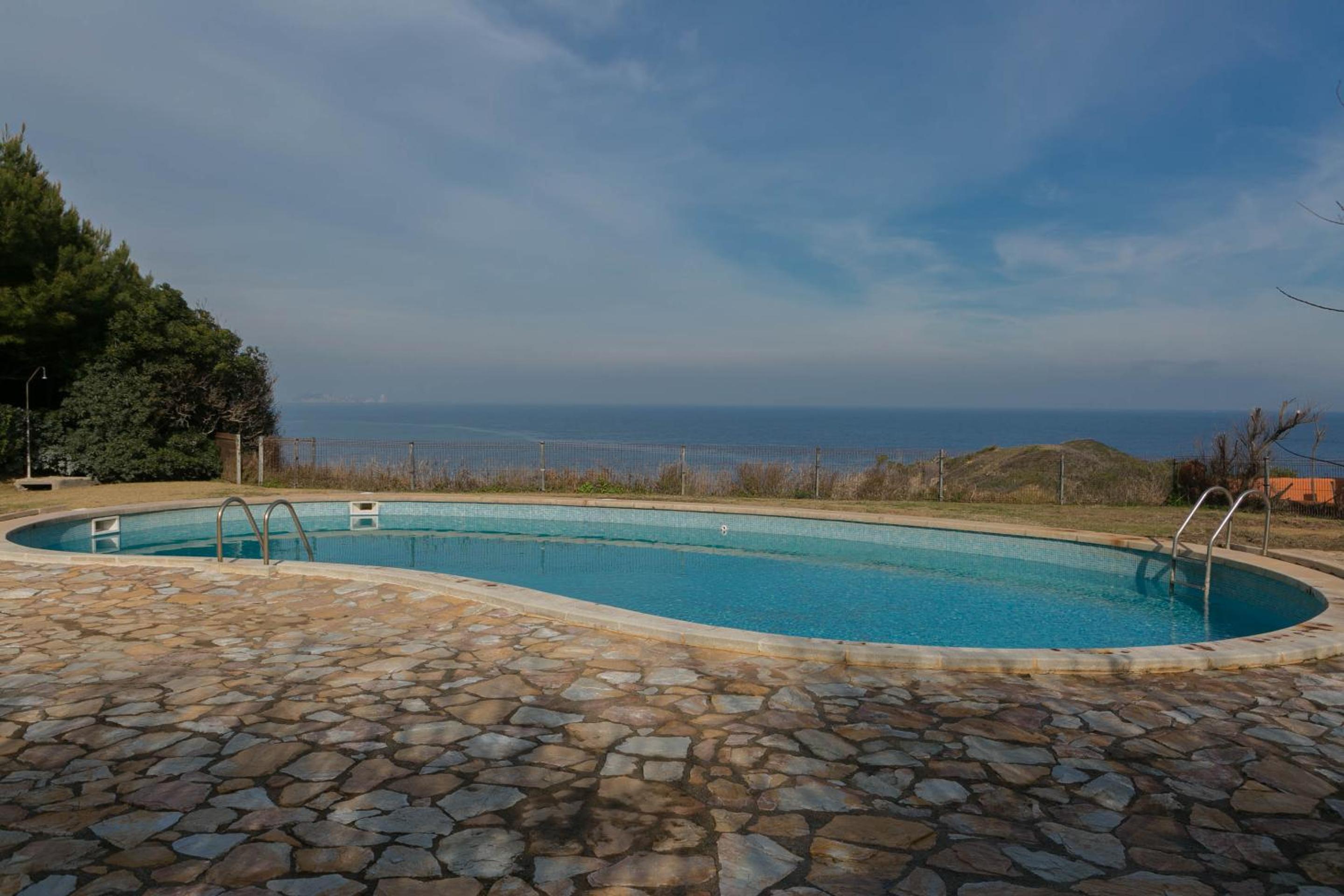 3 bedroom apartment in Aiguafreda, Begur. Terrace, panoramic views, pool. (Ref:H23) view 5