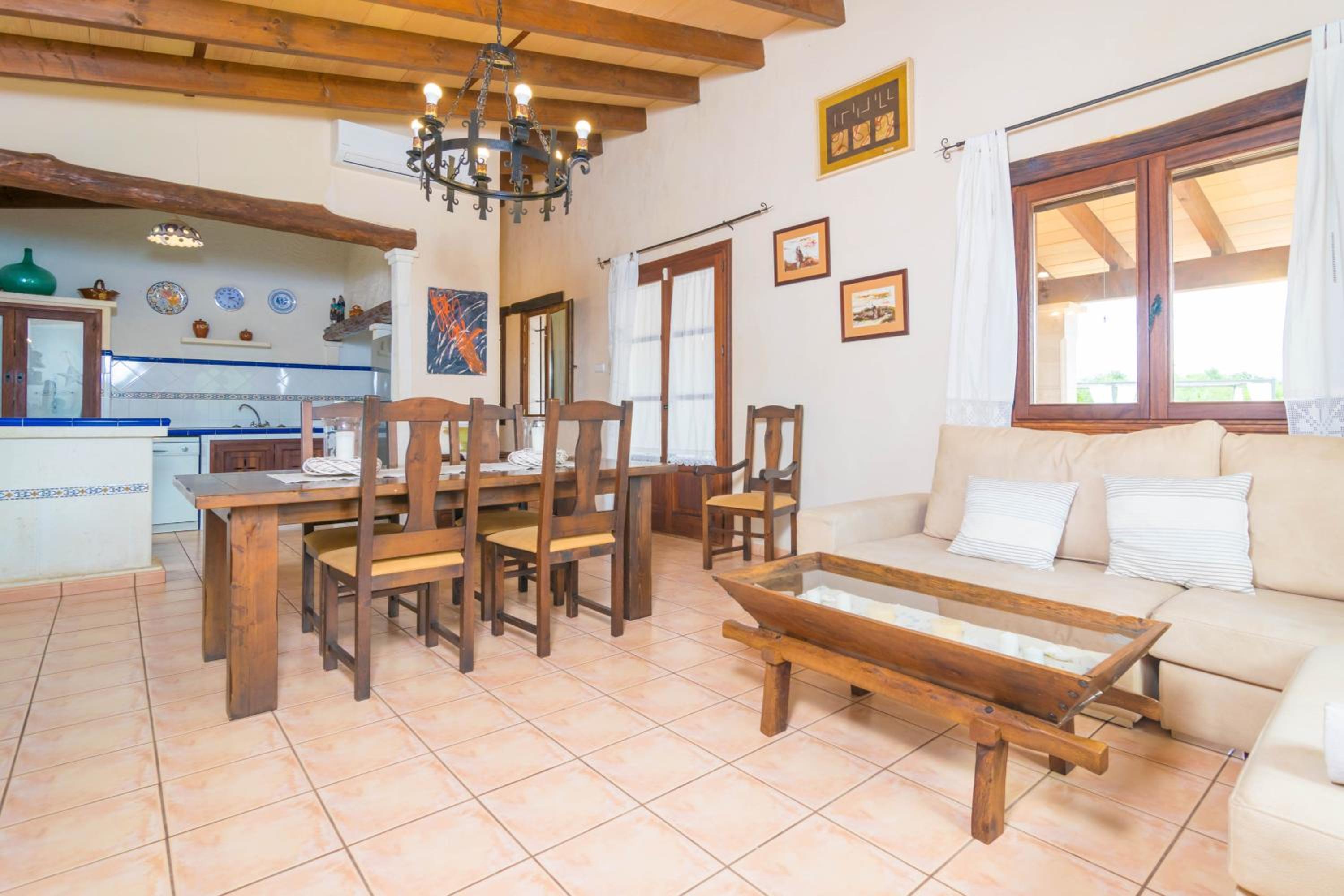 Son Pere Genet photo 5