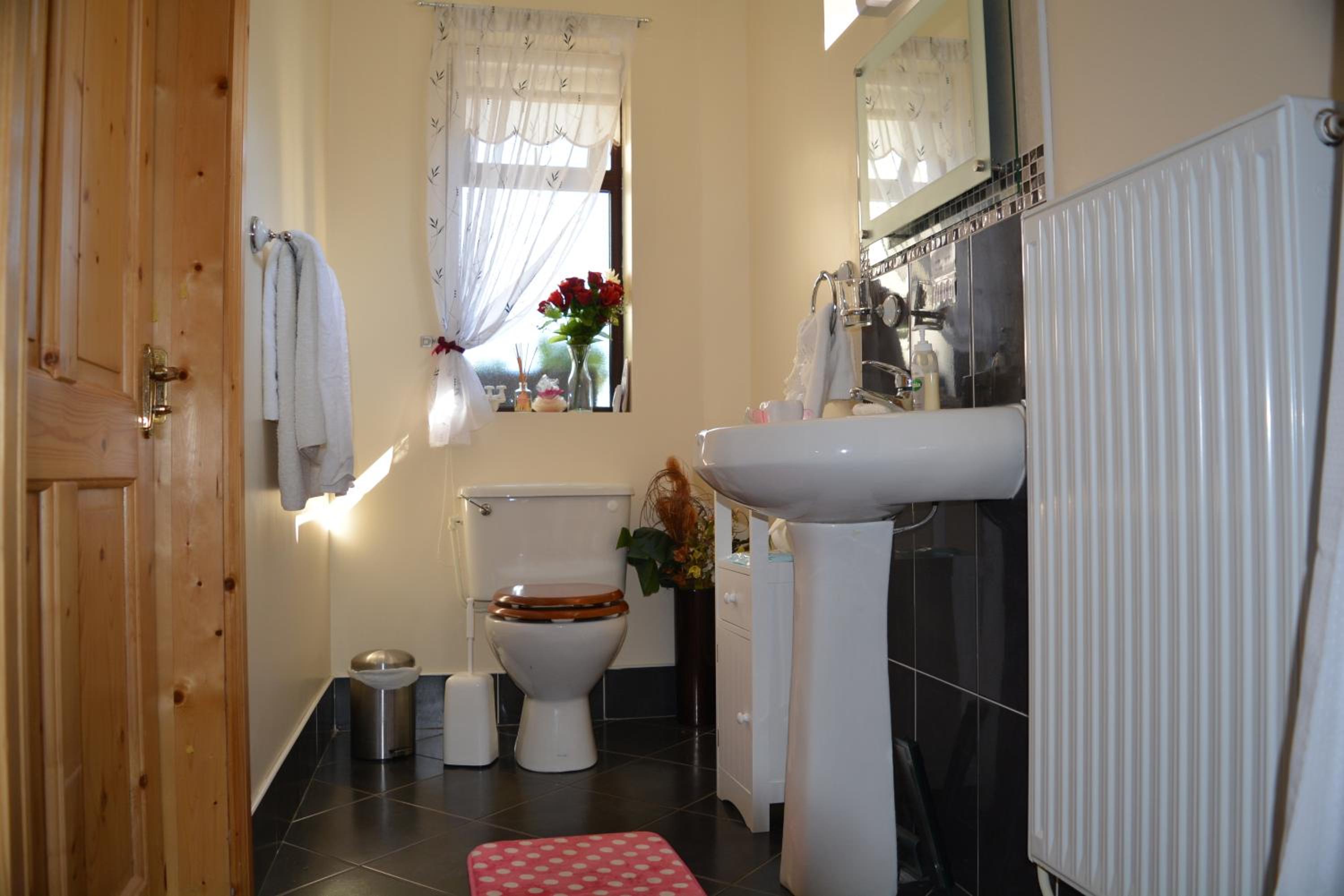 Weir view Bed and Breakfast