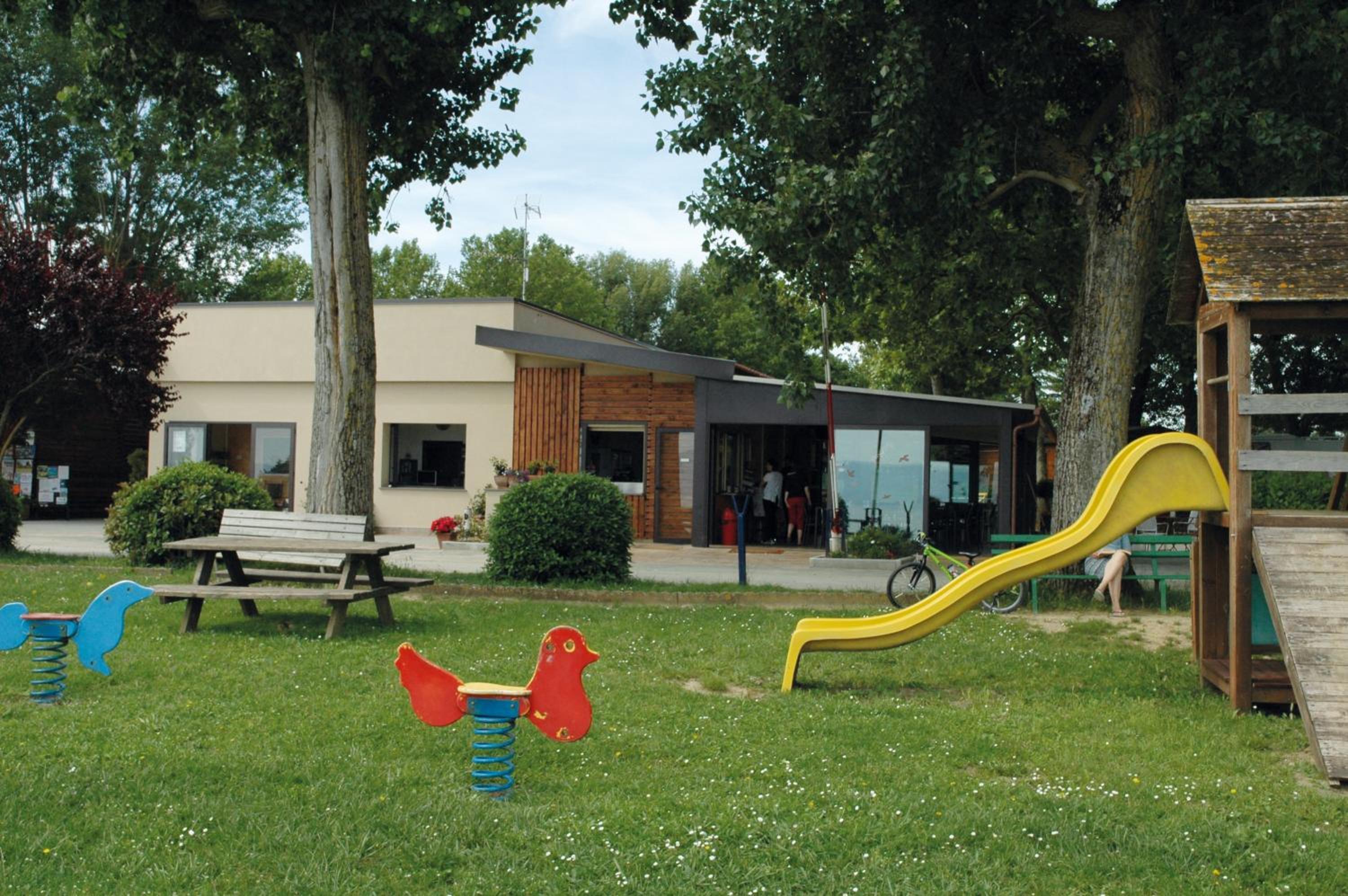 Camping Listro view 5