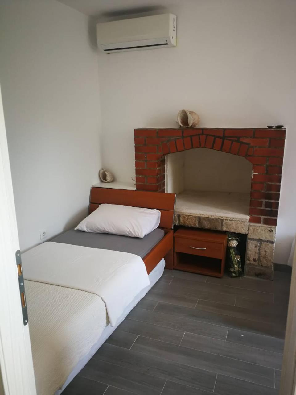 Photo 39