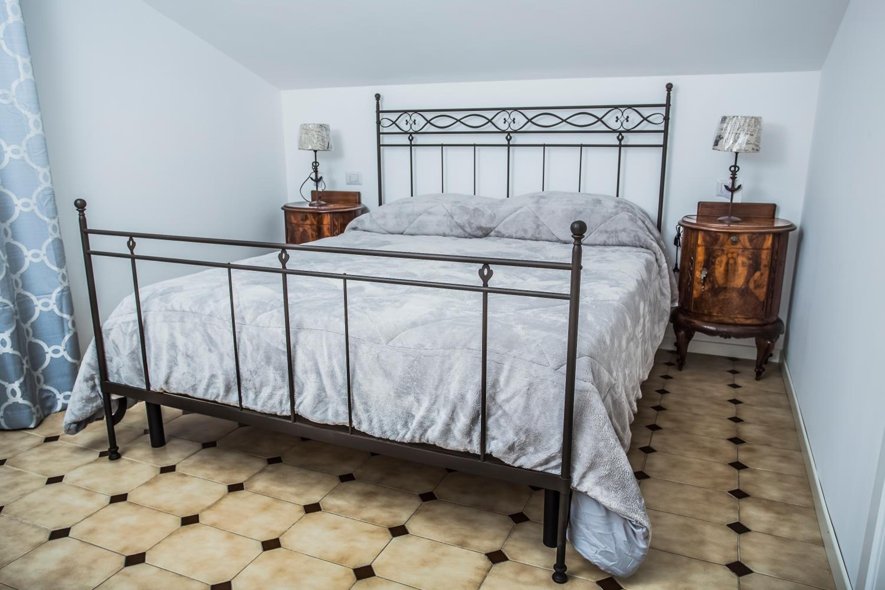 20TH Century B&B