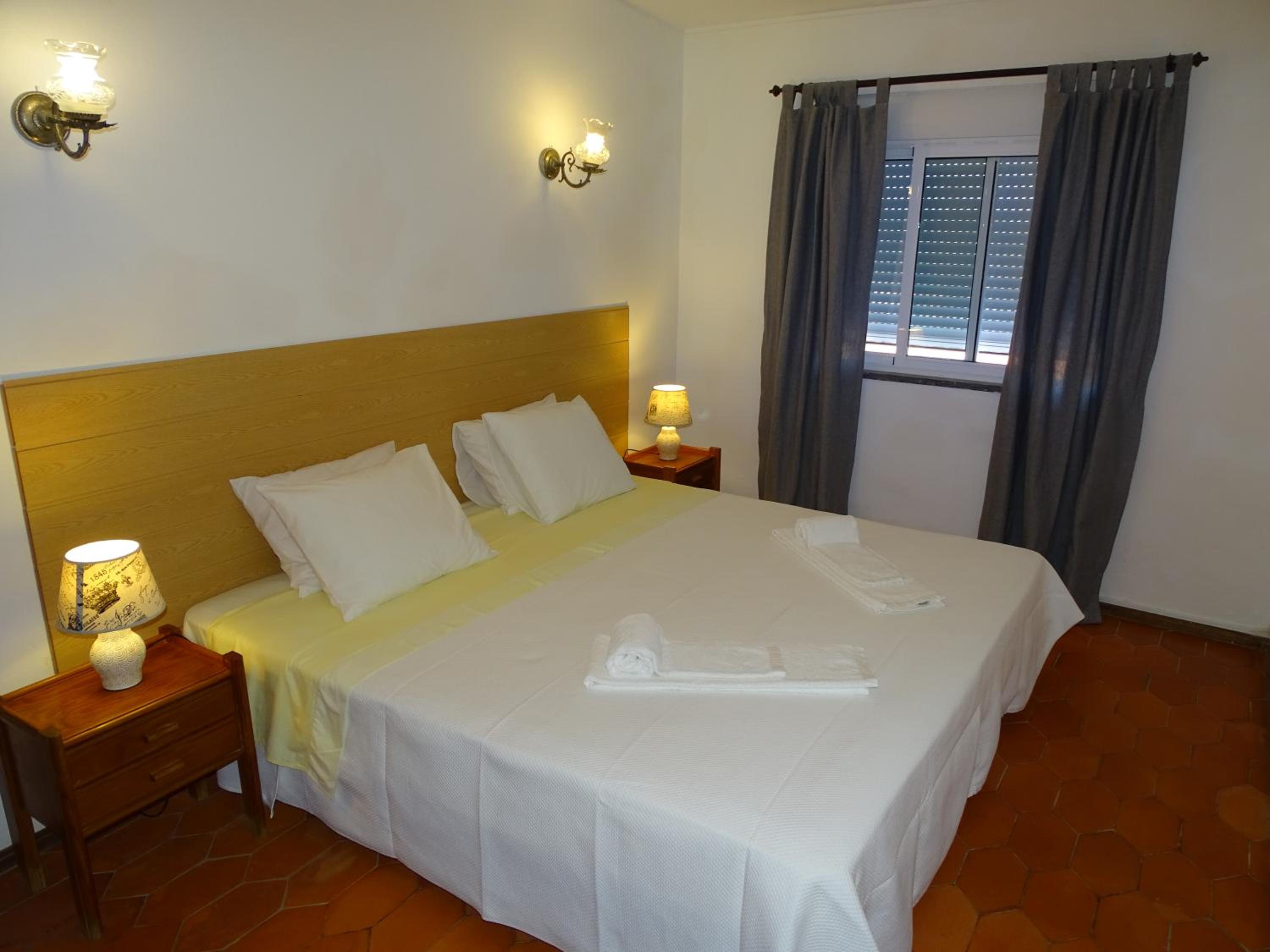 Falfeira Apartments